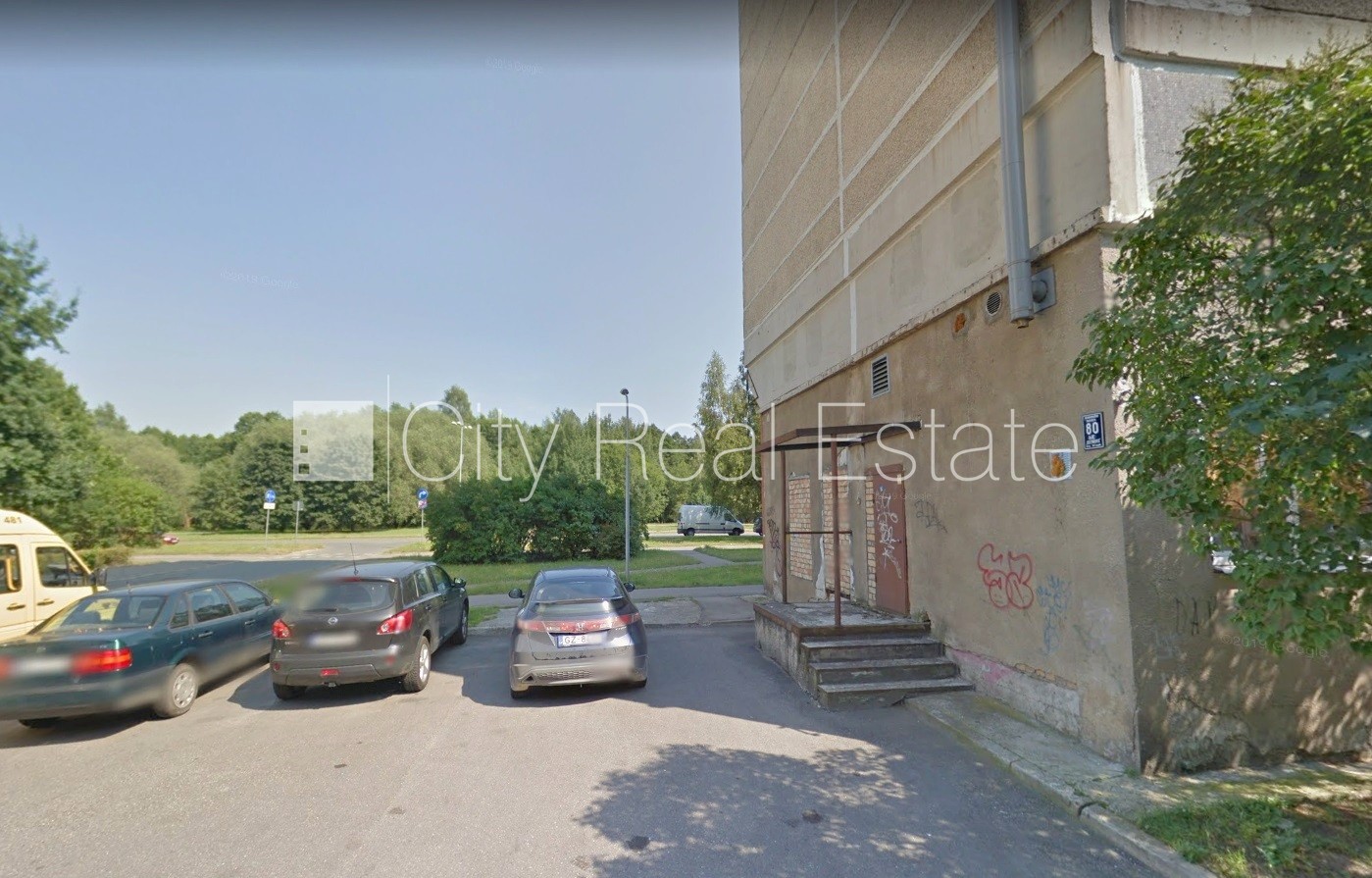 Sludinājumi. Fasādes māja, ieeja no ielas, ieeja no pagalma, logi vērsti uz ielas pusi, divas ieejas, centrālā Cena: 2364 EUR/mēn Foto #6