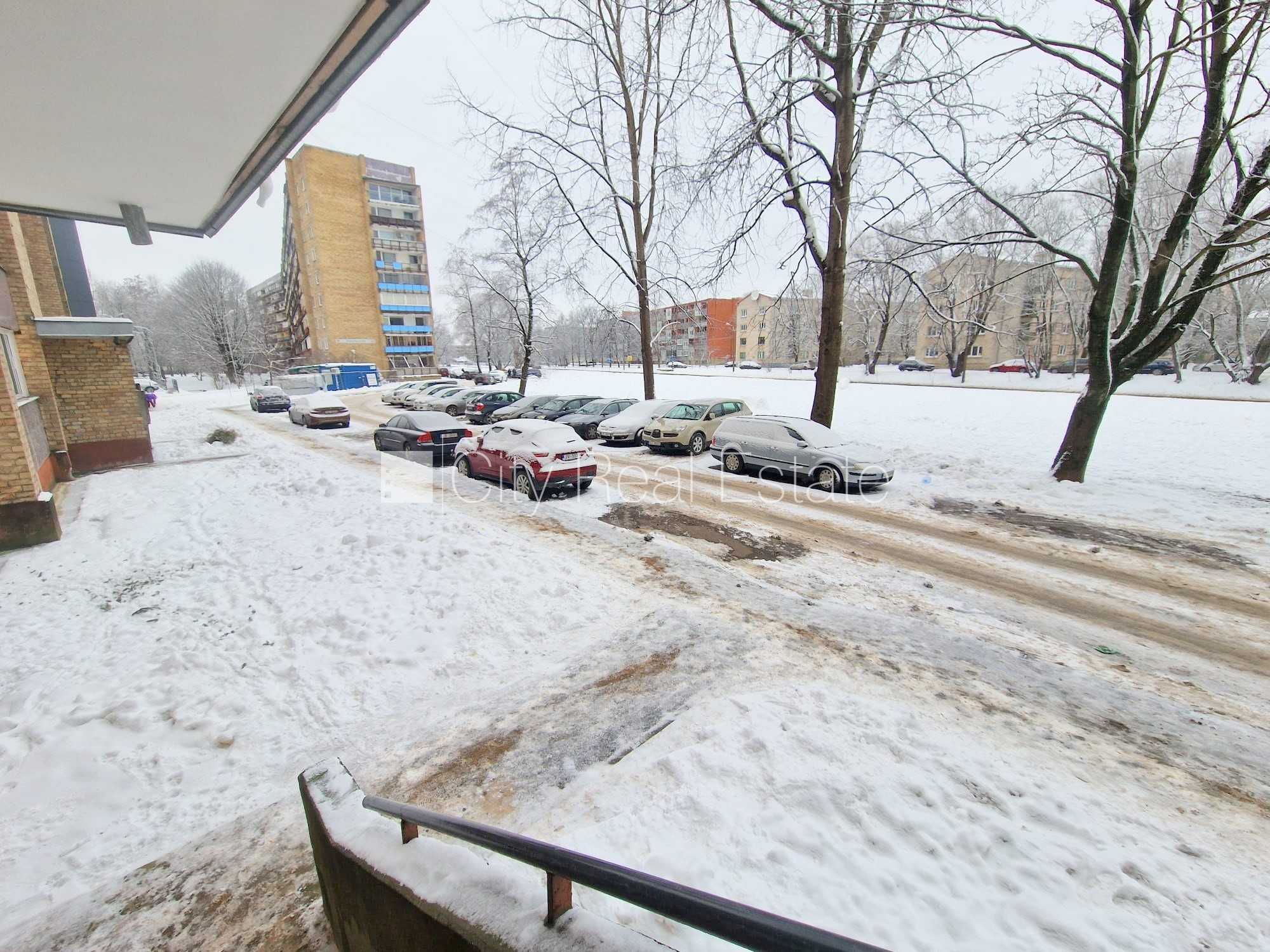 Sludinājumi. Fasādes māja, vieta automašīnai, ieeja no ielas, ir lifts, lodžija 4 m2, istaba izolēta, virtuve, Cena: 260 EUR/mēn Foto #24