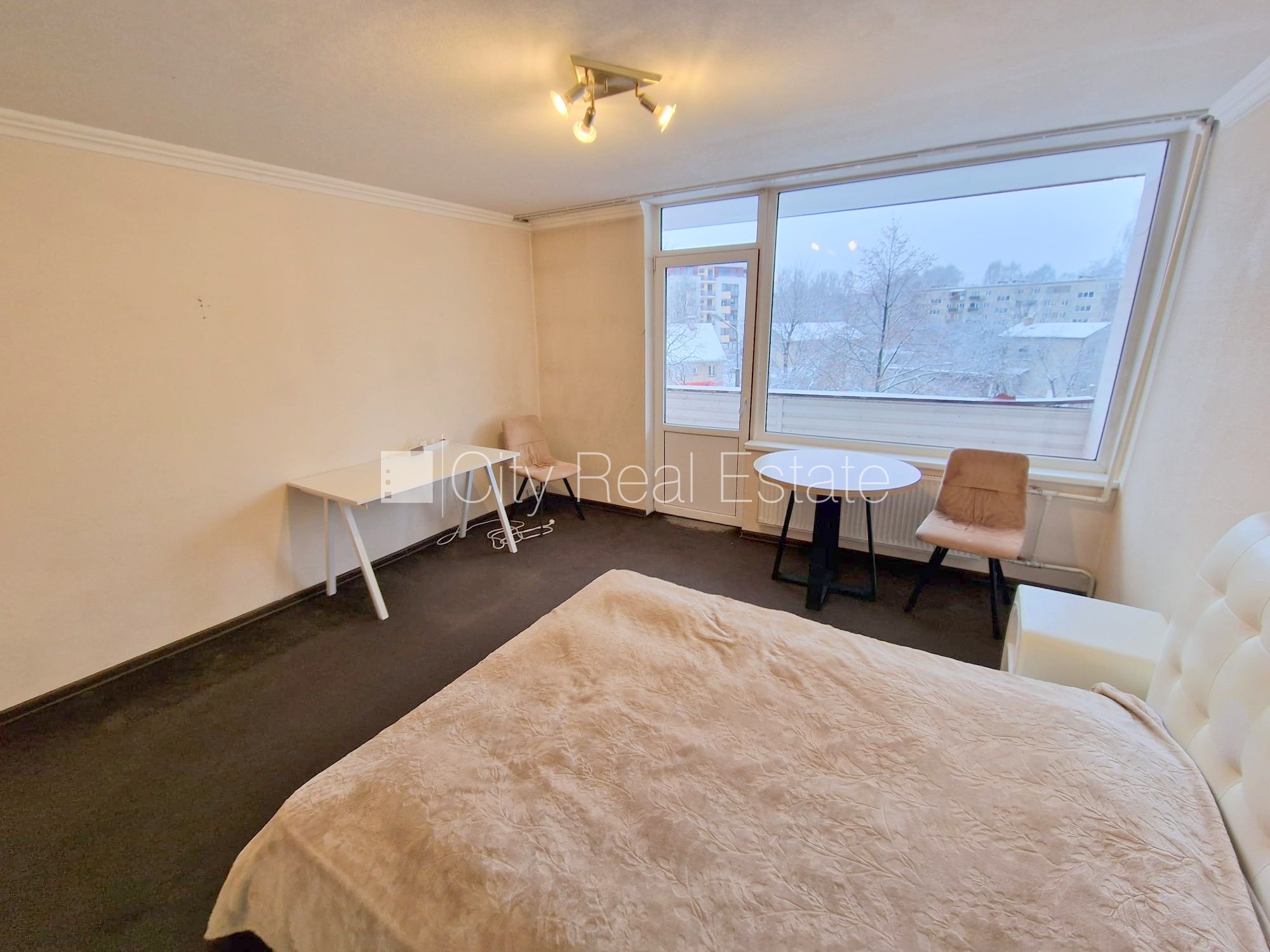 Sludinājumi. Fasādes māja, vieta automašīnai, ieeja no ielas, ir lifts, lodžija 4 m2, istaba izolēta, virtuve, Cena: 260 EUR/mēn Foto #2