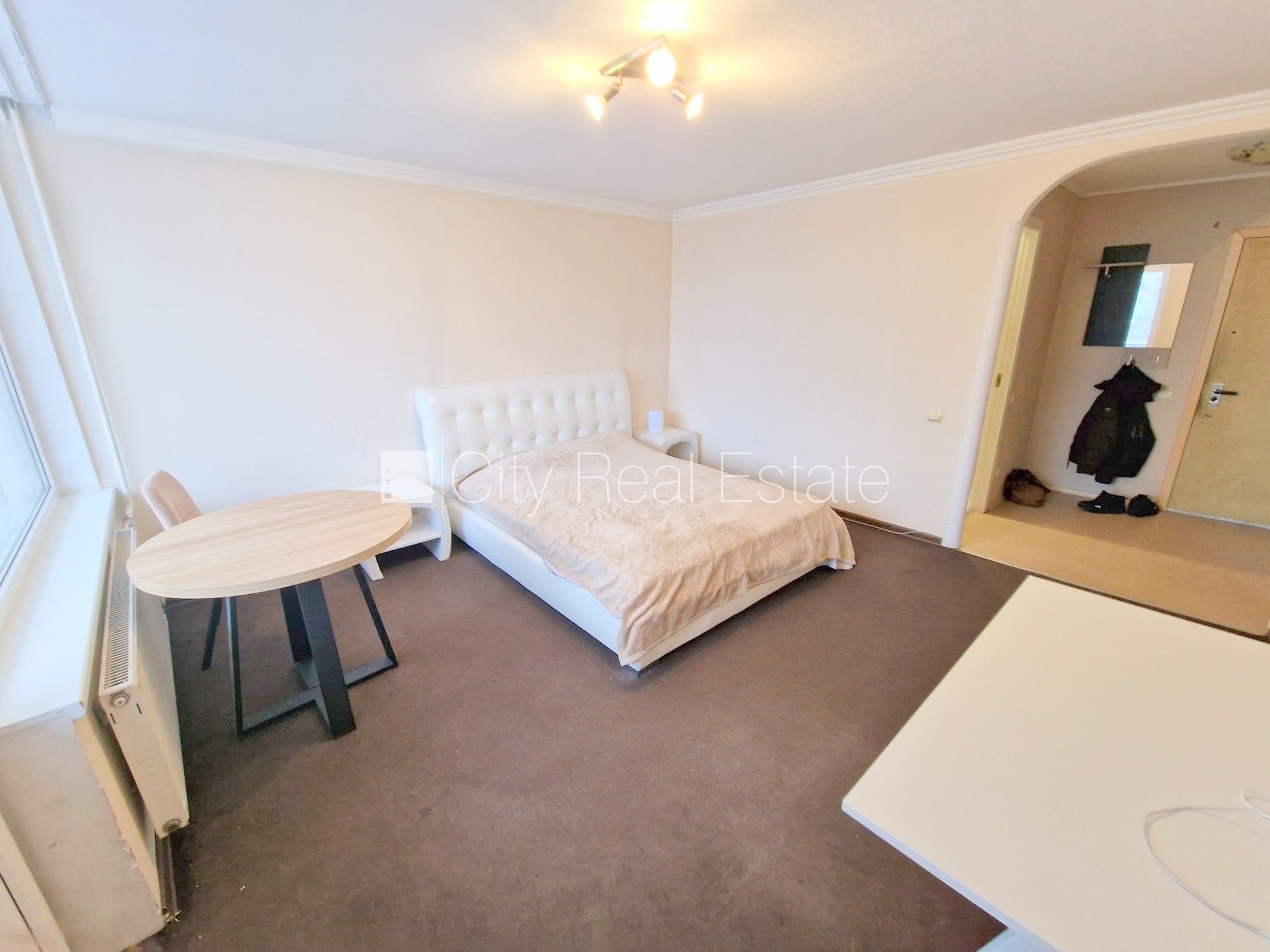 Sludinājumi. Fasādes māja, vieta automašīnai, ieeja no ielas, ir lifts, lodžija 4 m2, istaba izolēta, virtuve, Cena: 260 EUR/mēn Foto #10