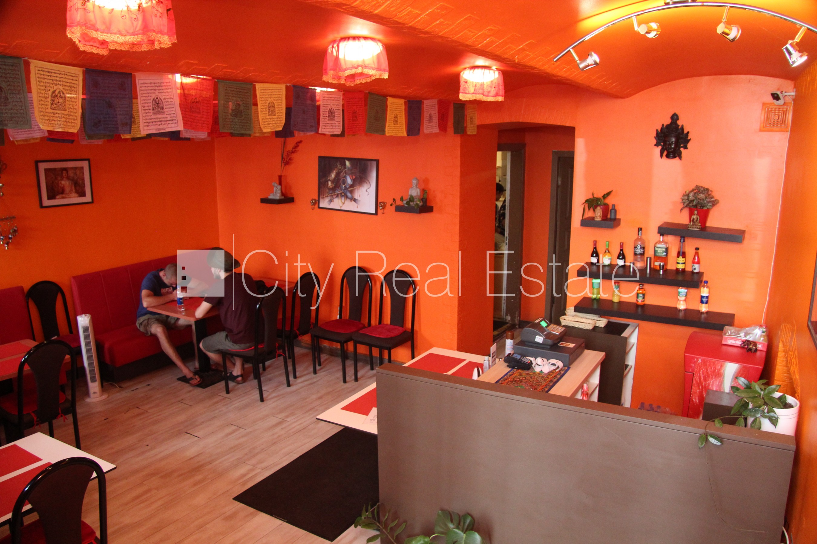 Sludinājumi. Pagalma māja, fasādes māja, dzīvokļu skaits ēkā  30 gab., metāla jumta segums, ķieģeļu mūra sienas, Cena: 3.7e+06 EUR Foto #5