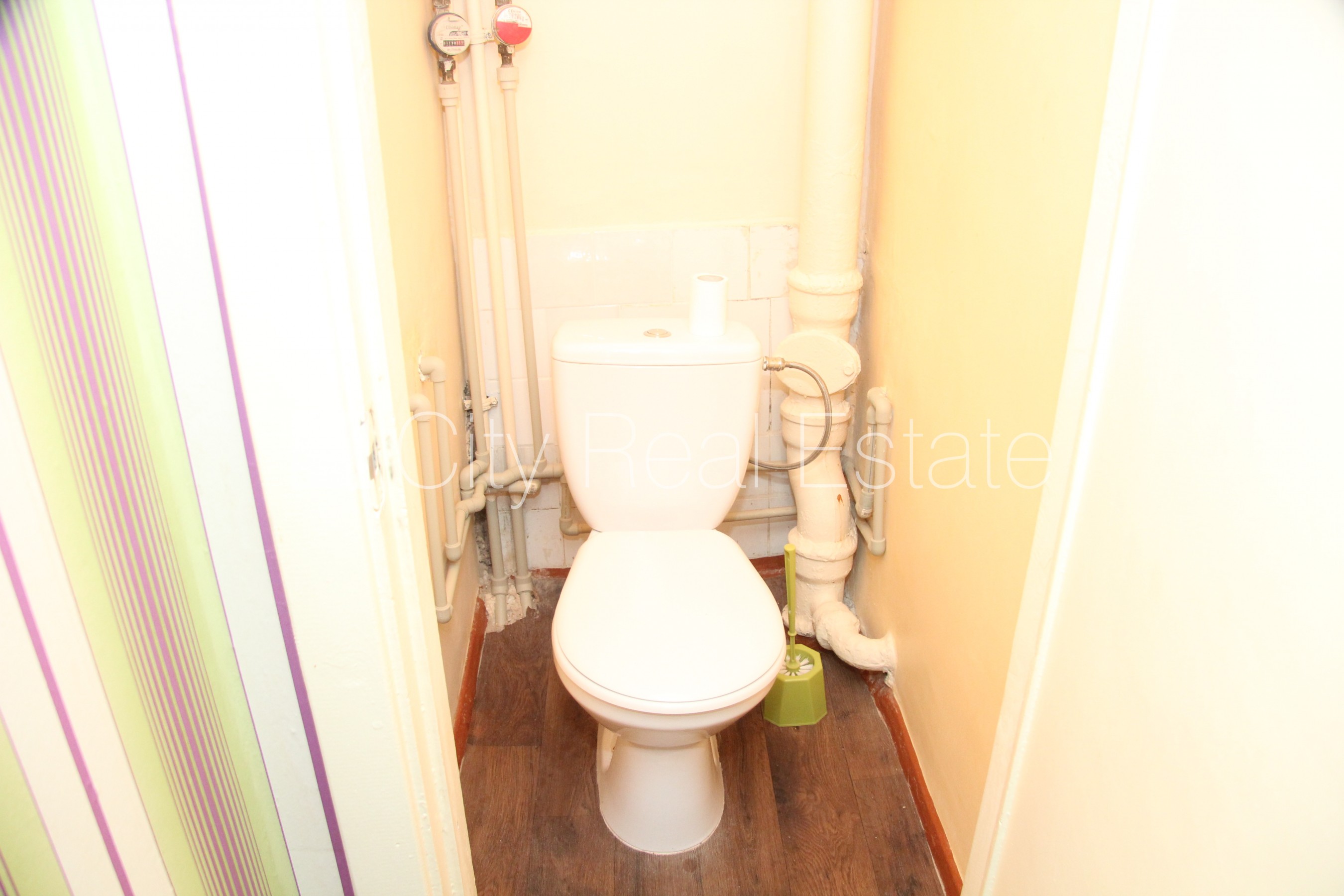 Sludinājumi. Pagalma māja, fasādes māja, dzīvokļu skaits ēkā  30 gab., metāla jumta segums, ķieģeļu mūra sienas, Cena: 3.7e+06 EUR Foto #18