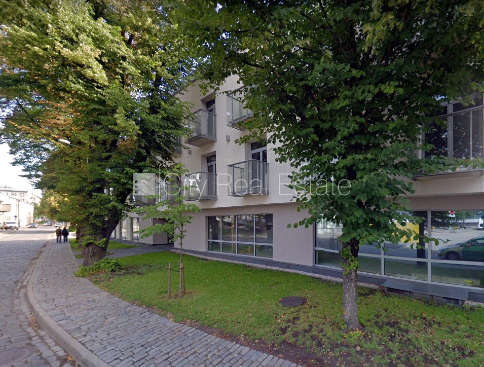 Sludinājumi. Labiekārtota apzaļumota teritorija, slēgta teritorija, vieta automašīnai, pazemes autostāvvieta, Cena: 2000 EUR/mēn Foto #14