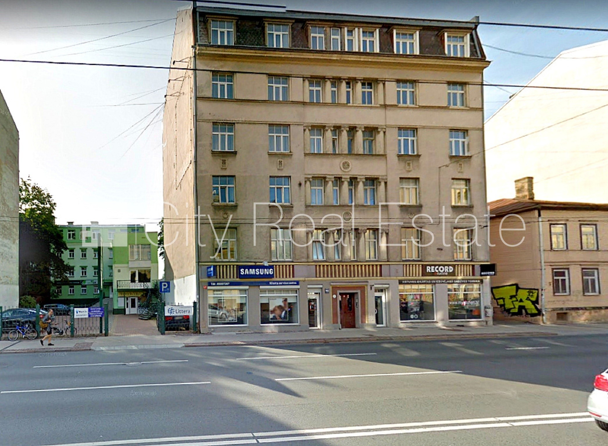 Sludinājumi. Zeme īpašumā, fasādes māja, mainīts Jumta segums, ķieģeļu mūra sienas, labiekārtots apzaļumots Cena: 155000 EUR Foto #13