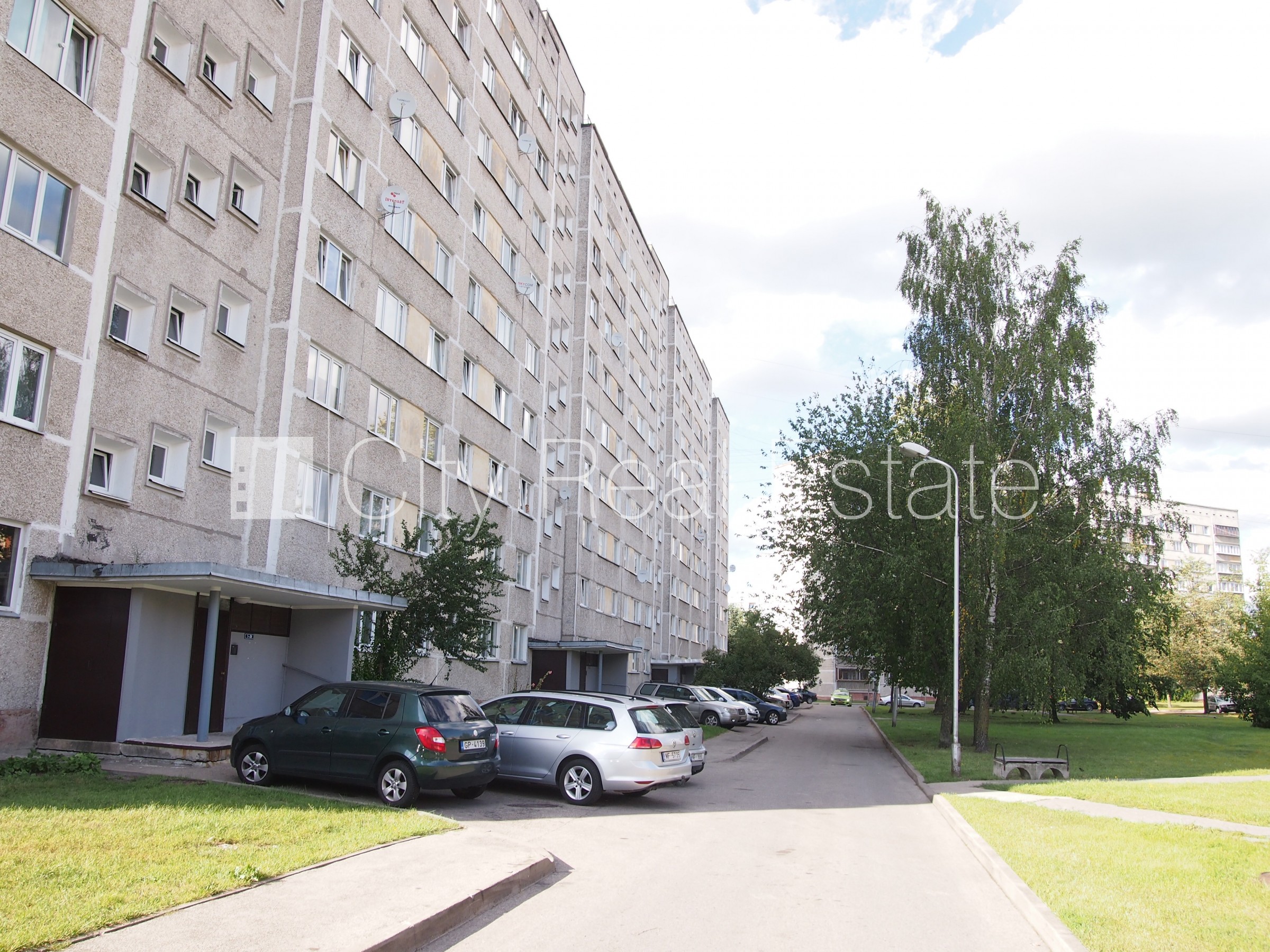 Sludinājumi. Labiekārtots apzaļumots pagalms, vieta automašīnai, iestiklota lodžija, guļamistabu skaits 2 gab., Cena: 420 EUR/mēn Foto #19