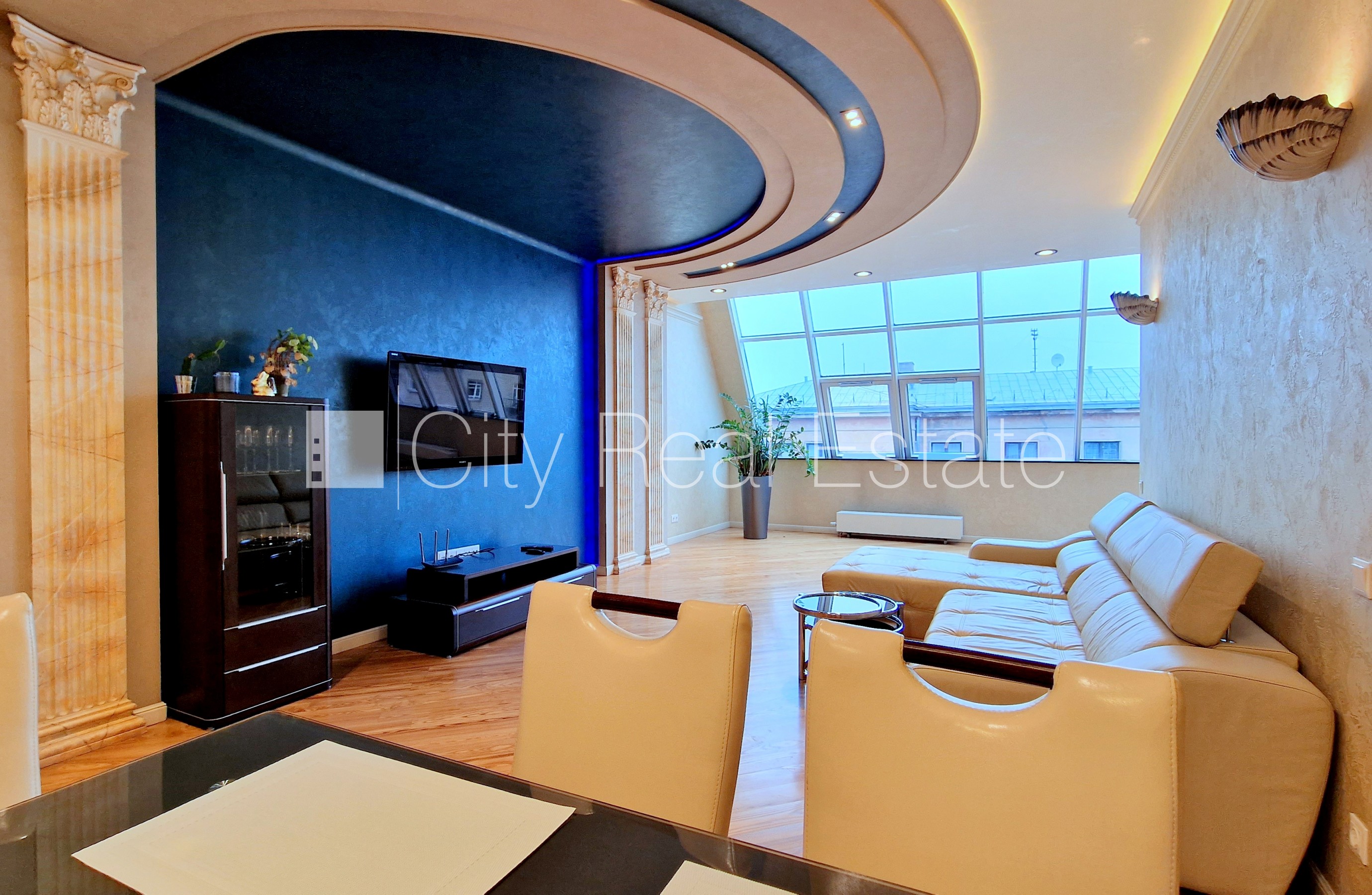 Sludinājumi. Projekts - Centra Nams, jaunceltne, labiekārtota apzaļumota teritorija, slēgts pagalms, vieta Cena: 265000 EUR Foto #2