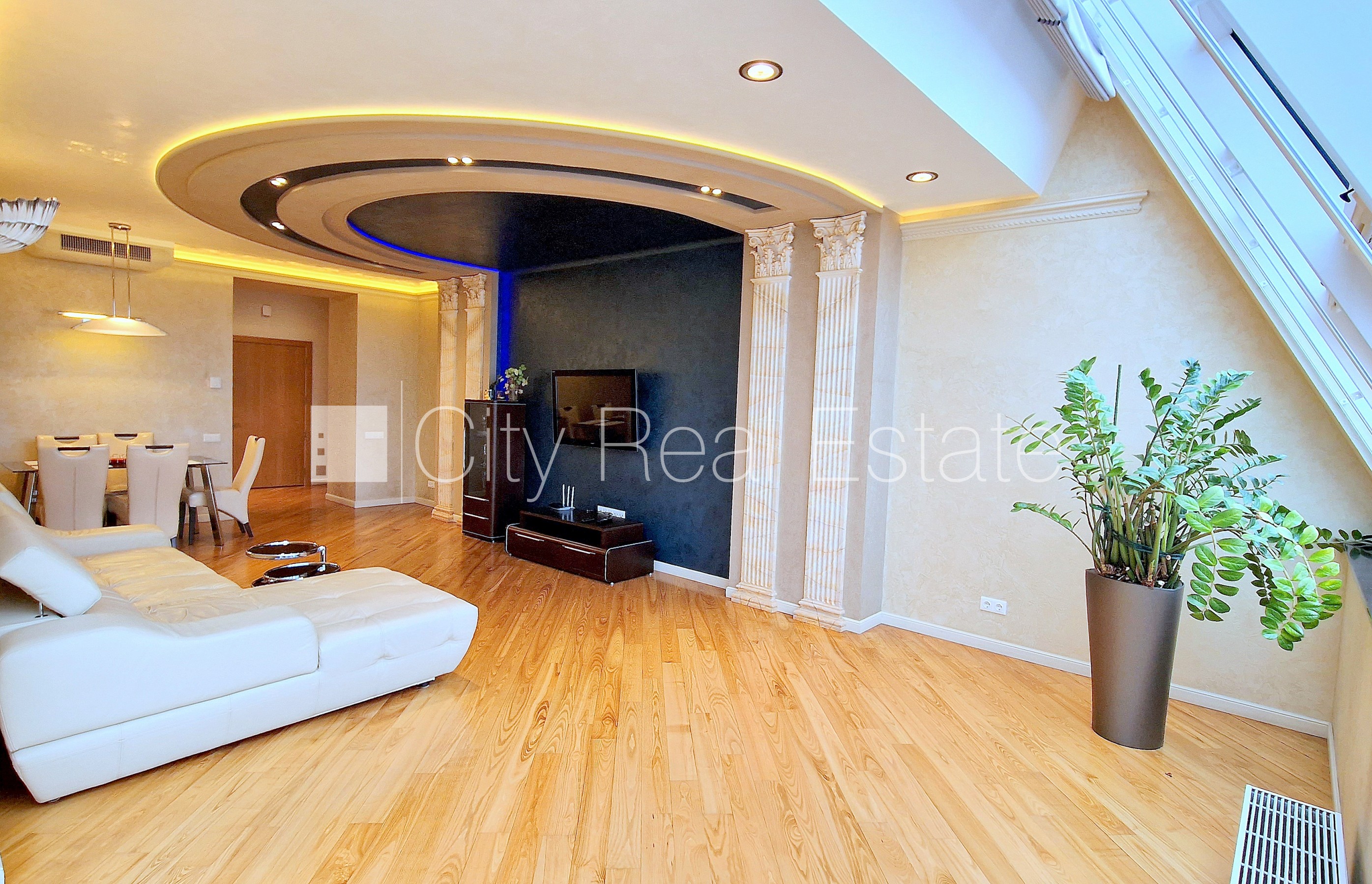 Sludinājumi. Projekts - Centra Nams, jaunceltne, labiekārtota apzaļumota teritorija, slēgts pagalms, vieta Cena: 265000 EUR Foto #22