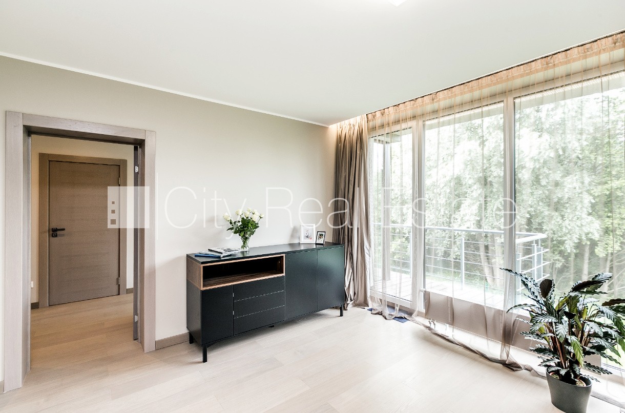 Объявление. Таунхаус, новостройка, благоустроенная озеленённая территория, подъездная дорога покрыта брущаткoй, Цена: 2500 EUR/мес. Foto #11