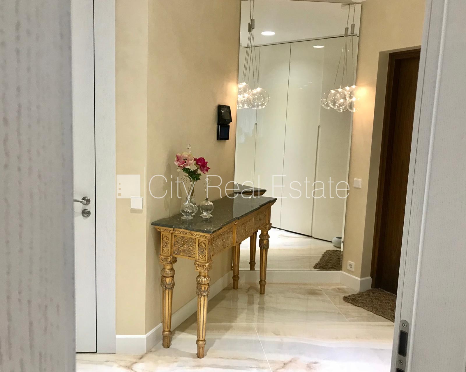 Sludinājumi. Projekts - Kado-Karim, jaunceltne, labiekārtota apzaļumota teritorija, slēgta teritorija, vieta Cena: 1.9e+06 EUR Foto #6