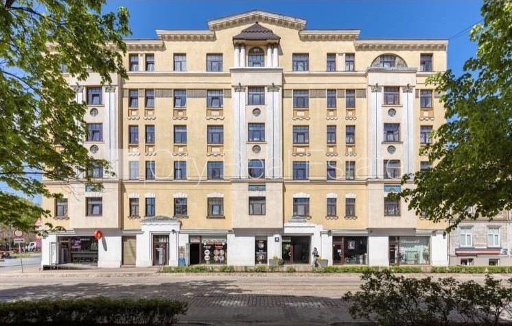 Sludinājumi. Fasādes māja, renovēta māja, labiekārtota apzaļumota teritorija, slēgts pagalms, ieeja no ielas, Cena: 270 EUR/mēn Foto #18