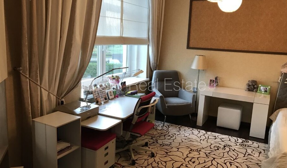 Sludinājumi. Jaunceltne, labiekārtota apzaļumota teritorija, vieta vairākām automašīnām, luksuss apartamenti  Cena: 335000 EUR Foto #5