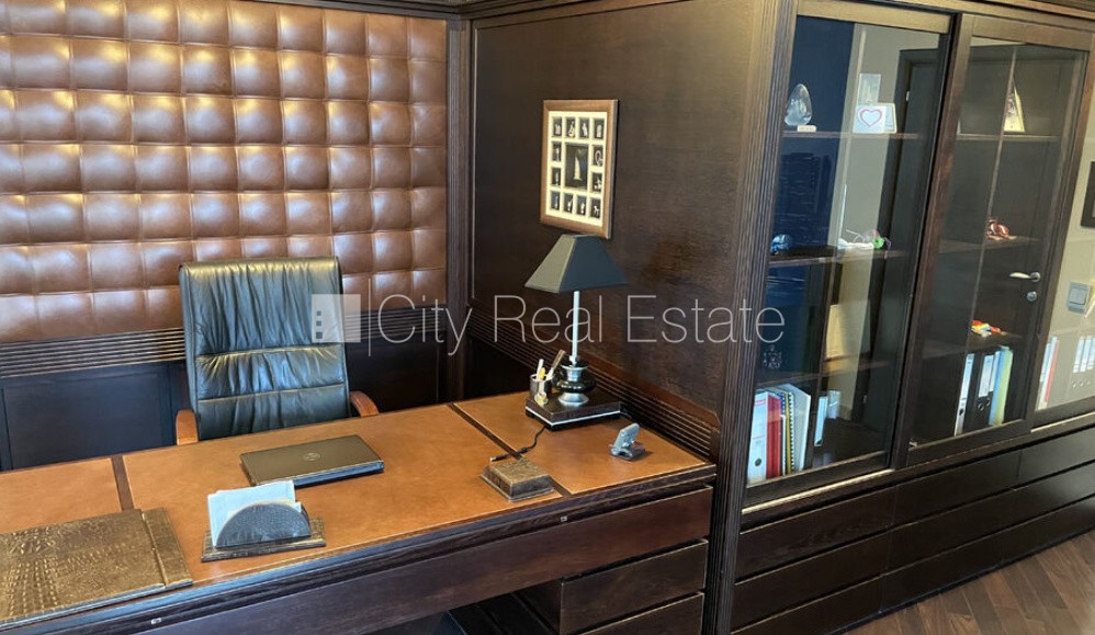 Sludinājumi. Jaunceltne, labiekārtota apzaļumota teritorija, vieta vairākām automašīnām, luksuss apartamenti  Cena: 335000 EUR Foto #12