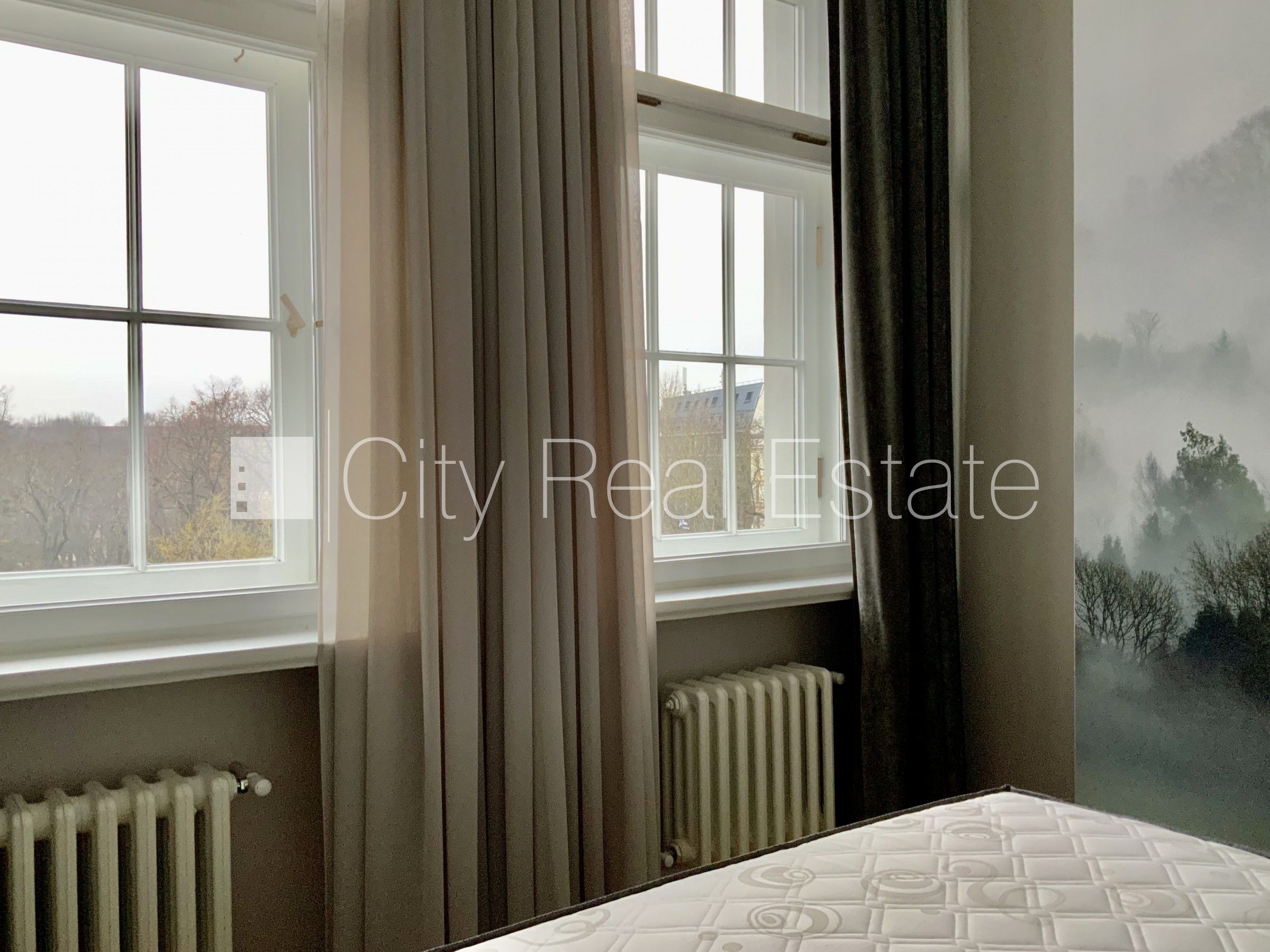 Sludinājumi. Fasādes māja, renovēta māja, labiekārtota apzaļumota teritorija, luksuss apartamenti , ir lifts, Cena: 900 EUR/mēn Foto #10