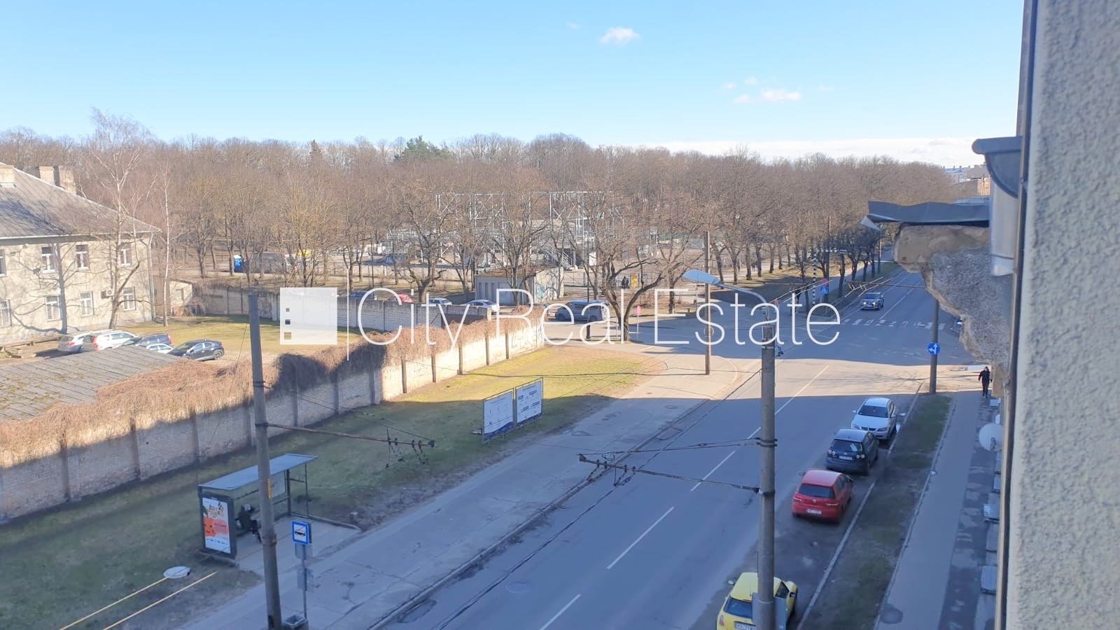 Объявление. Фасадный дом, реновированный дом, вход с улицы, лифт, лестничная клетка после капитального ремонта, Цена: 300 EUR/мес. Foto #6