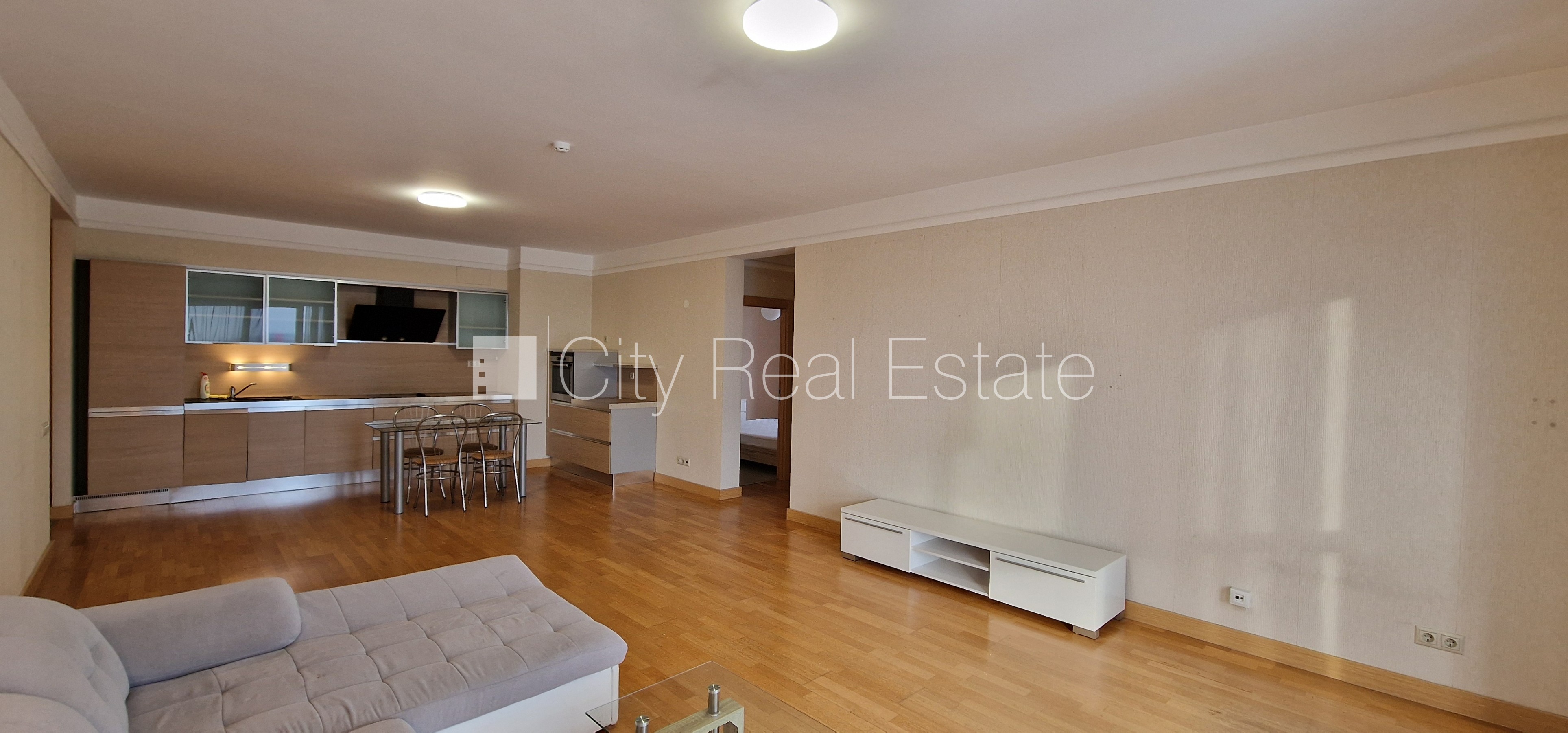 Sludinājumi. Projekts - Panorama Plaza, jaunceltne, labiekārtota apzaļumota teritorija, slēgts pagalms, Cena: 850 EUR/mēn Foto #5