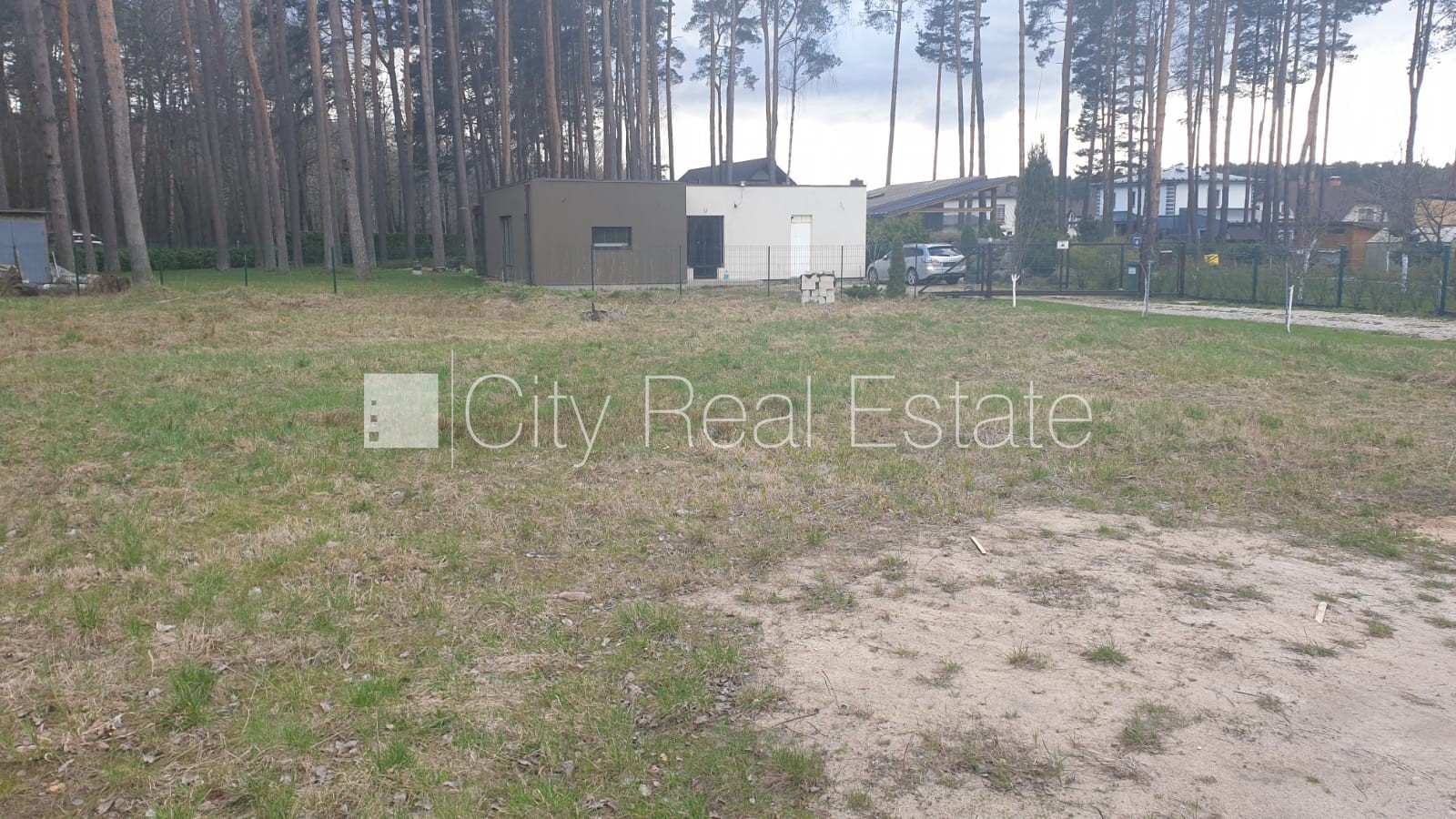 Sludinājumi. Iespējama mazstāvu apbūve, atļauts būvēt vienstāvu ēku, atļauts būvēt divu stāvu ēku, zeme Cena: 61000 EUR Foto #4