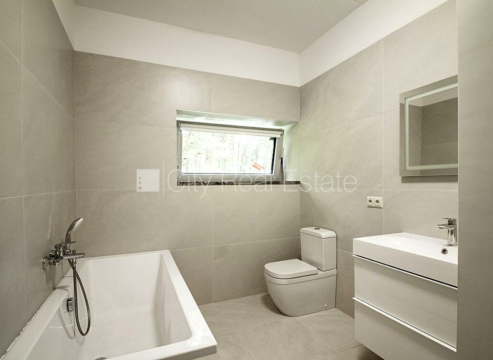 Sludinājumi. Zeme īpašumā, jaunceltne, labiekārtota apzaļumota teritorija, bruģēts piebraucamais ceļš, Cena: 340000 EUR Foto #12