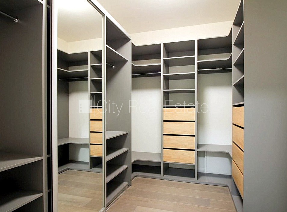 Sludinājumi. Zeme īpašumā, jaunceltne, labiekārtota apzaļumota teritorija, bruģēts piebraucamais ceļš, Cena: 340000 EUR Foto #14