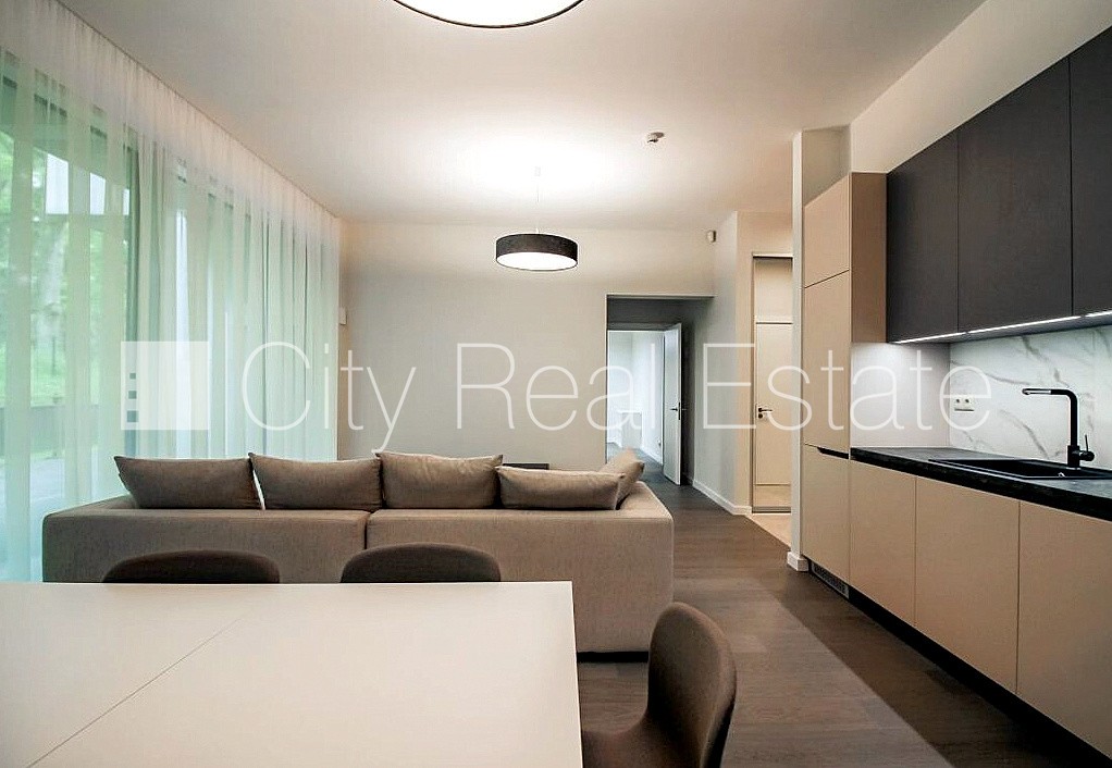 Sludinājumi. Zeme īpašumā, jaunceltne, labiekārtota apzaļumota teritorija, bruģēts piebraucamais ceļš, Cena: 340000 EUR Foto #5