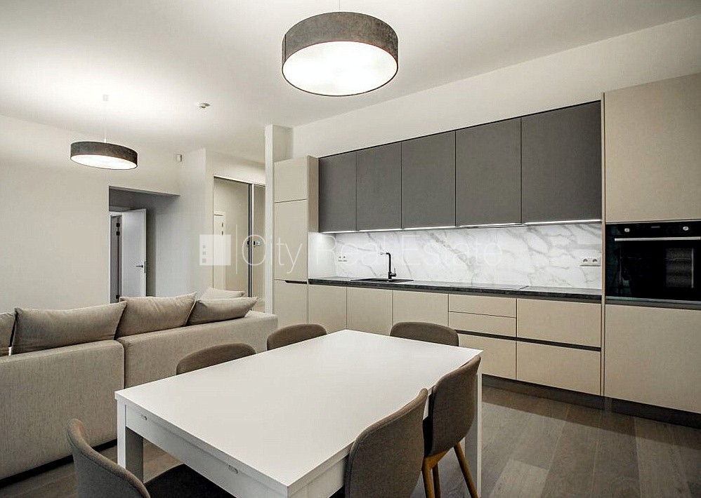 Sludinājumi. Zeme īpašumā, jaunceltne, labiekārtota apzaļumota teritorija, bruģēts piebraucamais ceļš, Cena: 340000 EUR Foto #6