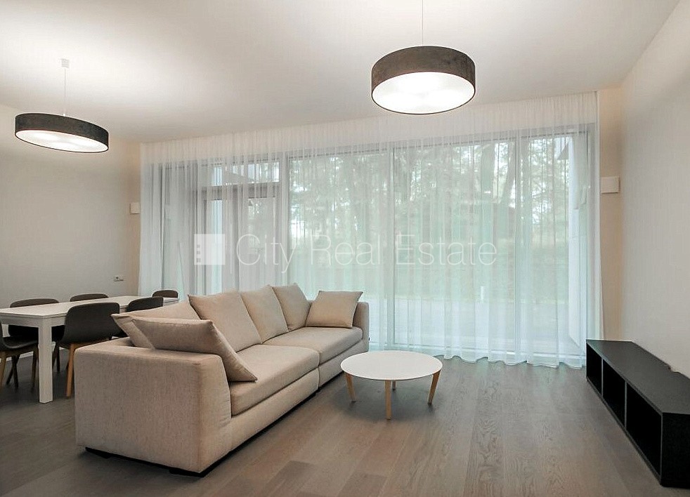 Sludinājumi. Zeme īpašumā, jaunceltne, labiekārtota apzaļumota teritorija, bruģēts piebraucamais ceļš, Cena: 340000 EUR Foto #3