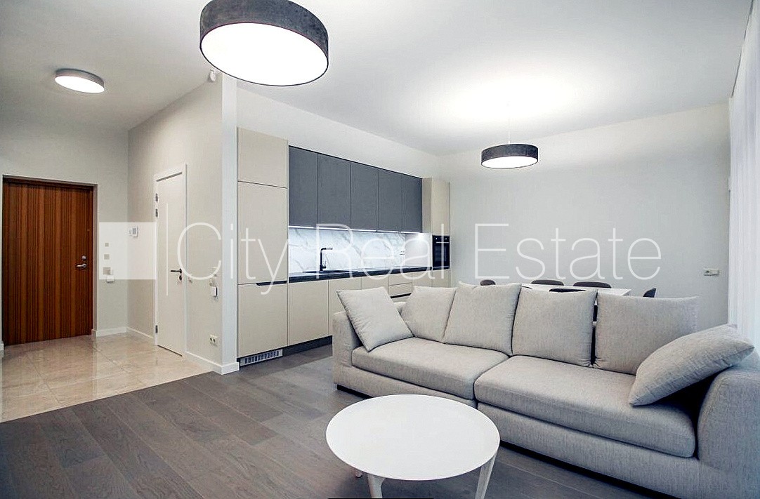 Sludinājumi. Zeme īpašumā, jaunceltne, labiekārtota apzaļumota teritorija, bruģēts piebraucamais ceļš, Cena: 340000 EUR Foto #7