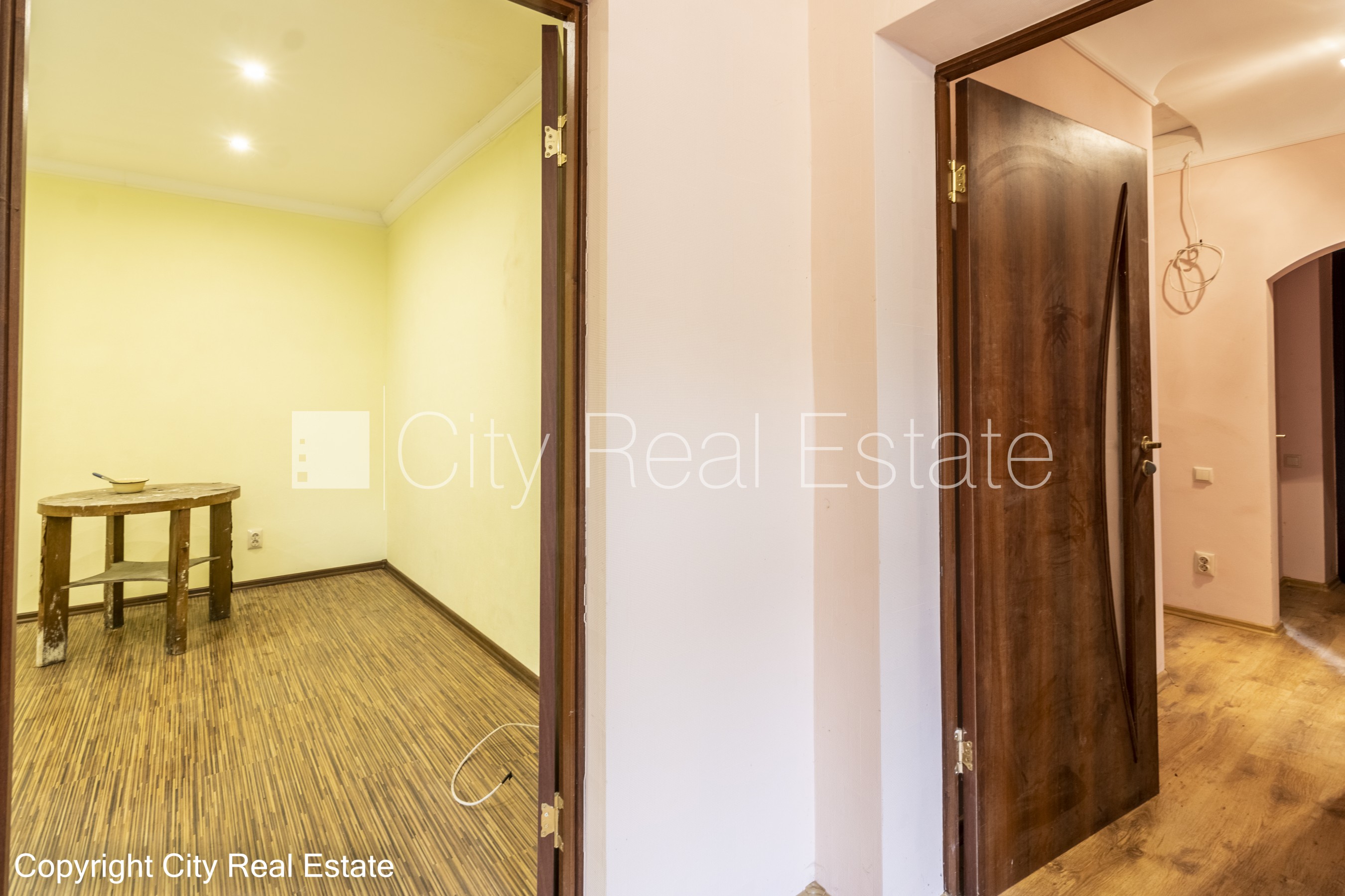 Sludinājumi. Privātmāja, fasādes māja, renovēta māja, slēgts pagalms, iežogota teritorija, radiatori ar Cena: 160000 EUR Foto #6