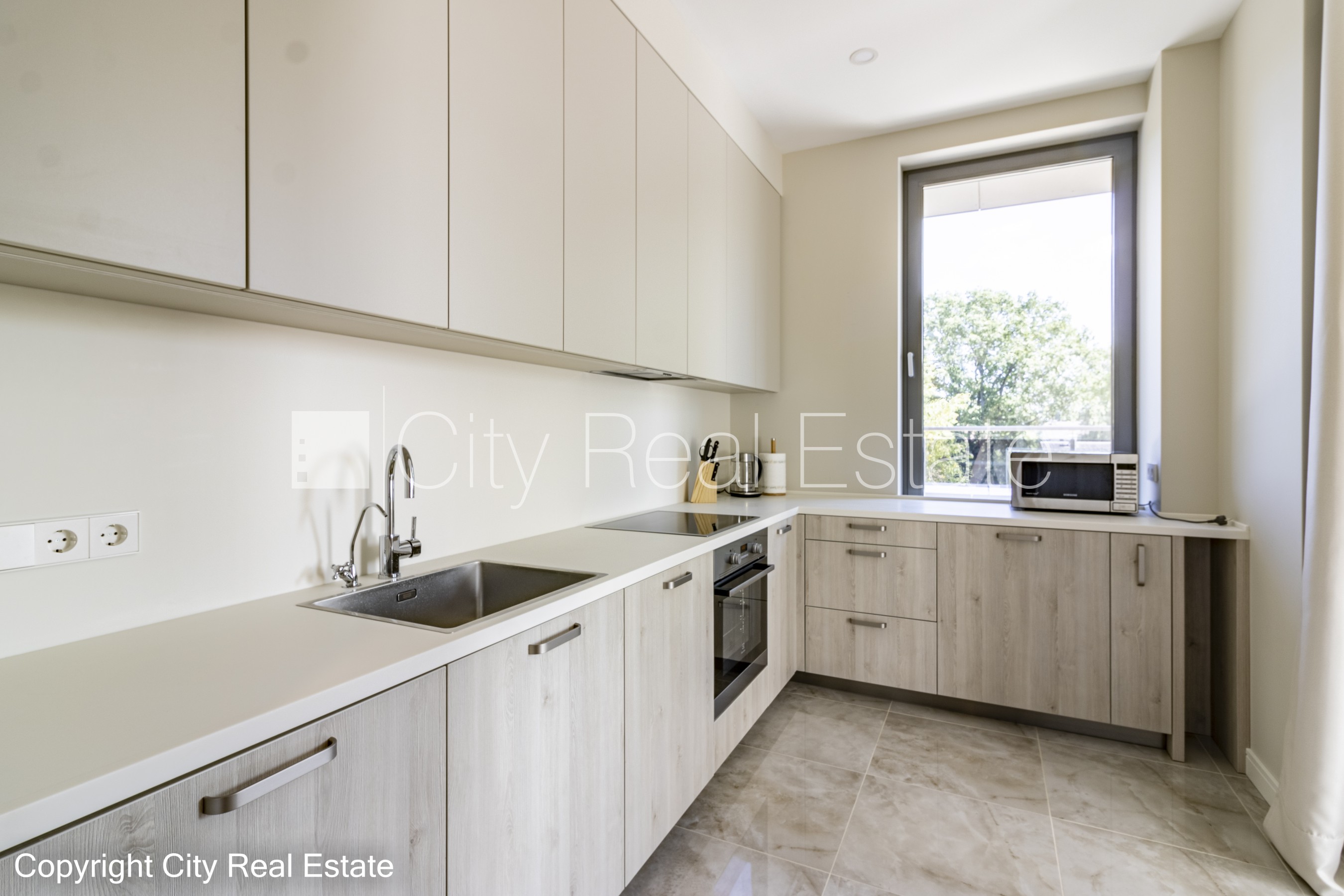 Sludinājumi. Šo dzīvokli izīrē pa diennaktīm (īstermiņa īre), īres cena sludinājumā norādīta par vienu diennakts Cena: 300 EUR/mēn Foto #7