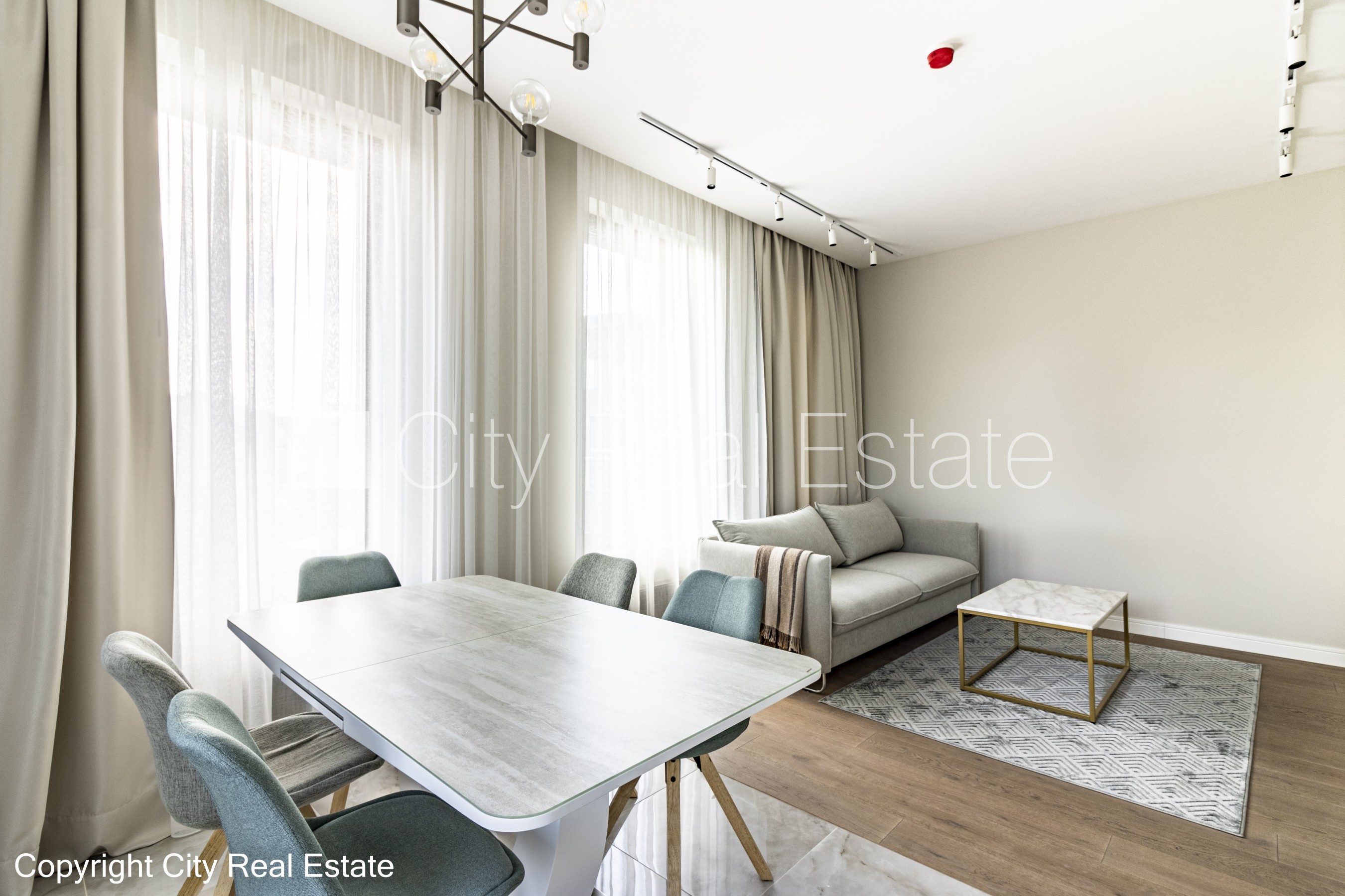 Sludinājumi. Šo dzīvokli izīrē pa diennaktīm (īstermiņa īre), īres cena sludinājumā norādīta par vienu diennakts Cena: 300 EUR/mēn Foto #6