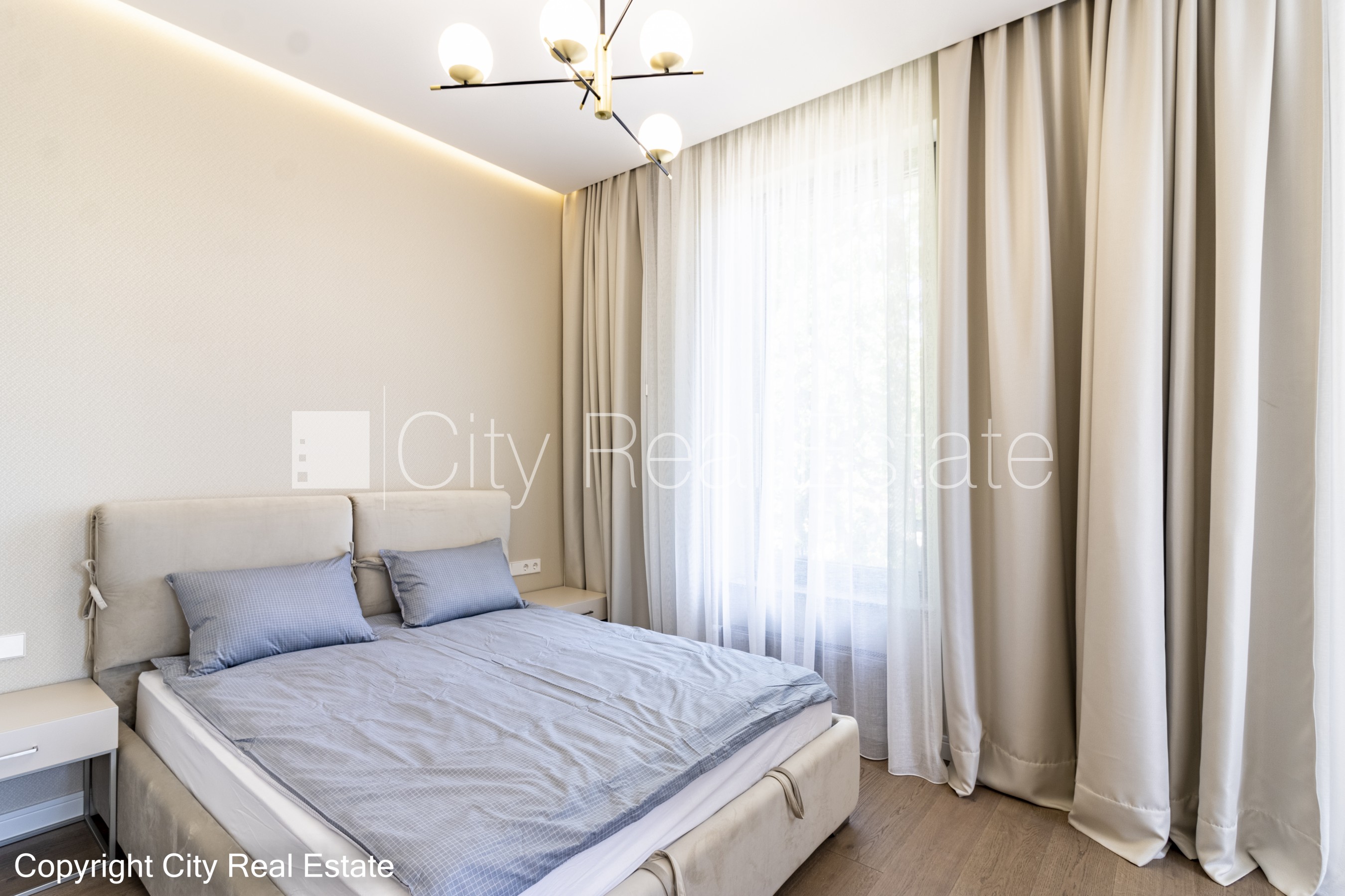 Sludinājumi. Šo dzīvokli izīrē pa diennaktīm (īstermiņa īre), īres cena sludinājumā norādīta par vienu diennakts Cena: 300 EUR/mēn Foto #9