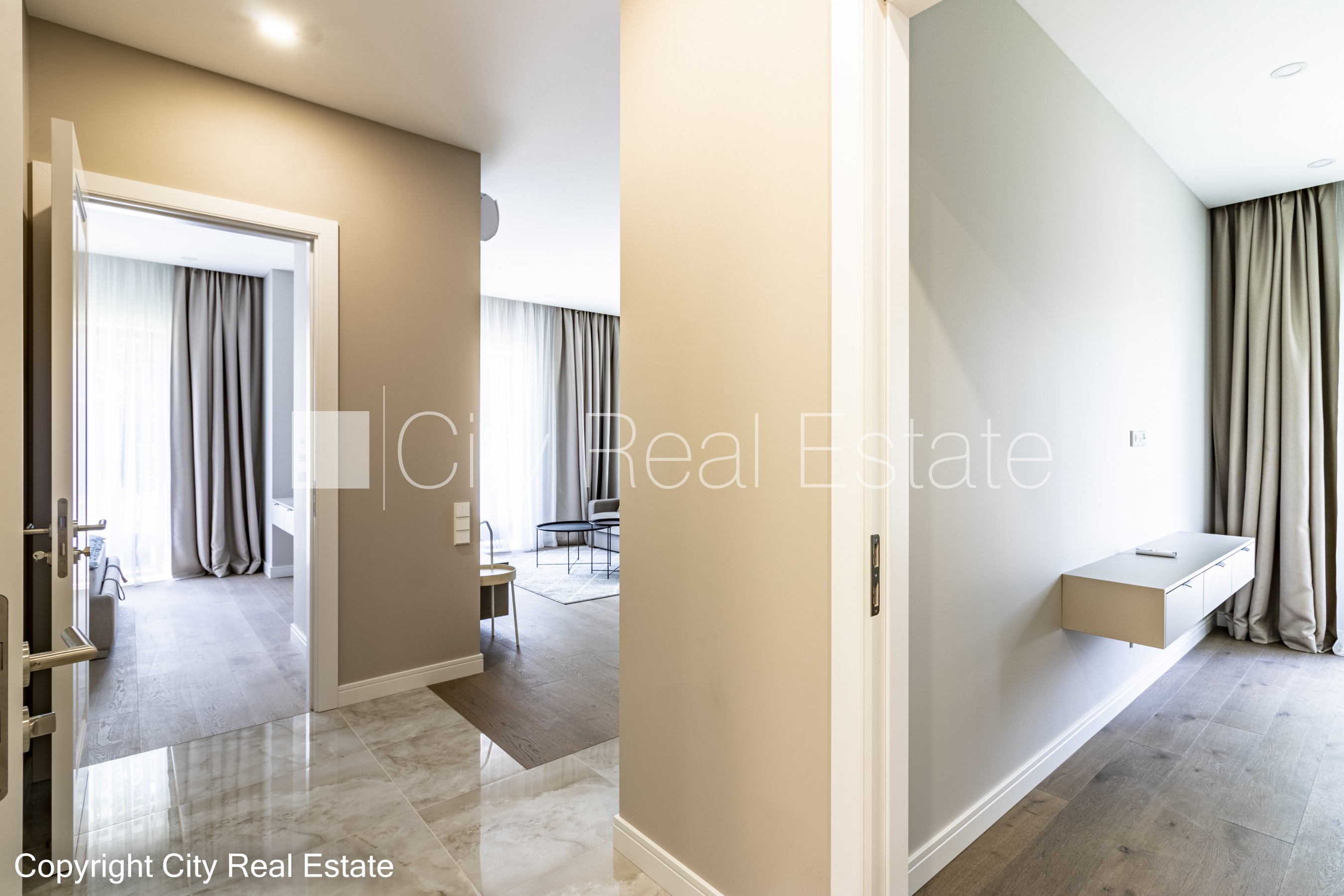 Sludinājumi. Jaunceltne, labiekārtota apzaļumota teritorija, slēgts pagalms, iežogota teritorija ar metāla sētu, Cena: 1500 EUR/mēn Foto #6