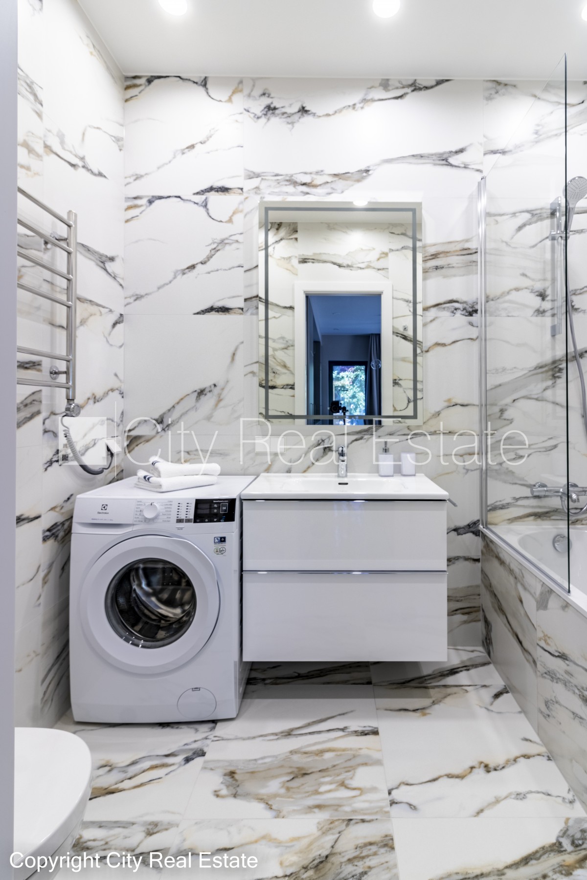 Sludinājumi. Jaunceltne, labiekārtota apzaļumota teritorija, slēgts pagalms, iežogota teritorija ar metāla sētu, Cena: 1500 EUR/mēn Foto #7