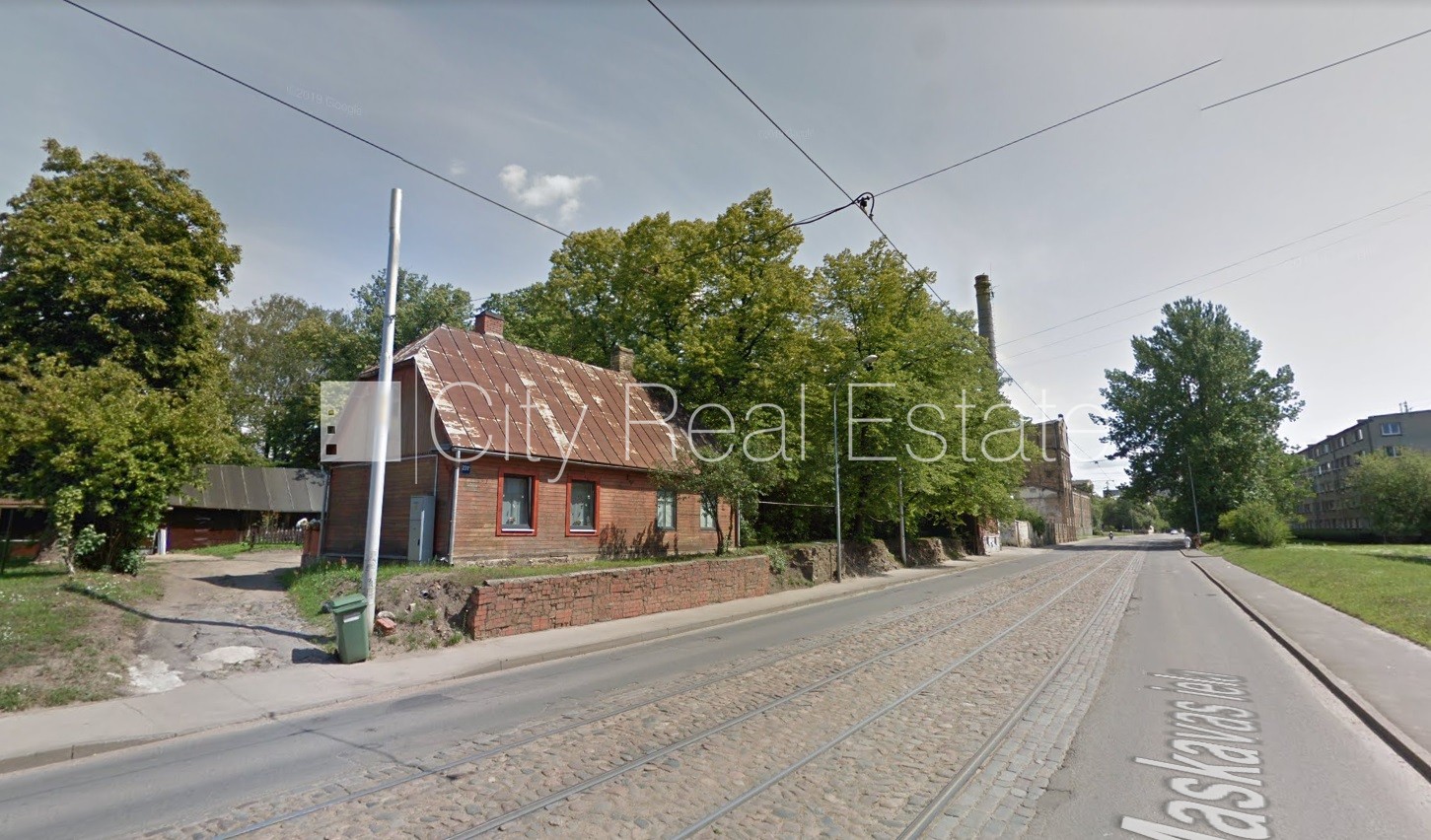 Sludinājumi. Zeme īpašumā, koka māja, fasādes māja, labiekārtots apzaļumots pagalms, slēgts pagalms, ieeja no Cena: 68000 EUR Foto #8