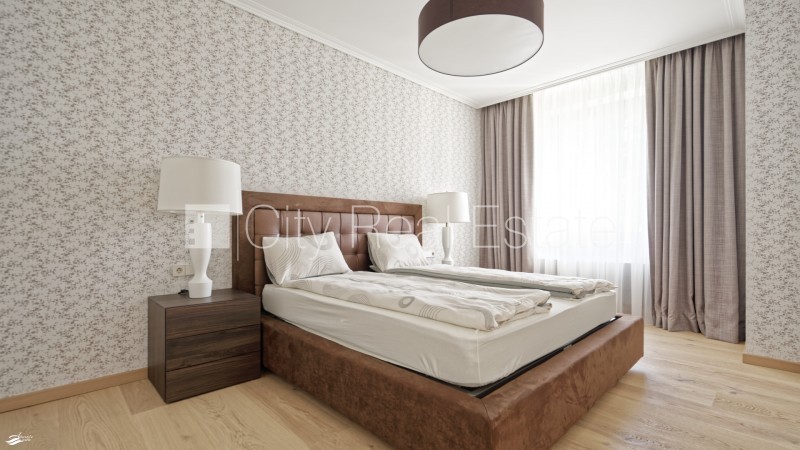 Sludinājumi. Jaunceltne, labiekārtots apzaļumots pagalms, vieta automašīnai, balkons, guļamistabu skaits 1 gab., Cena: 1500 EUR/mēn Foto #4