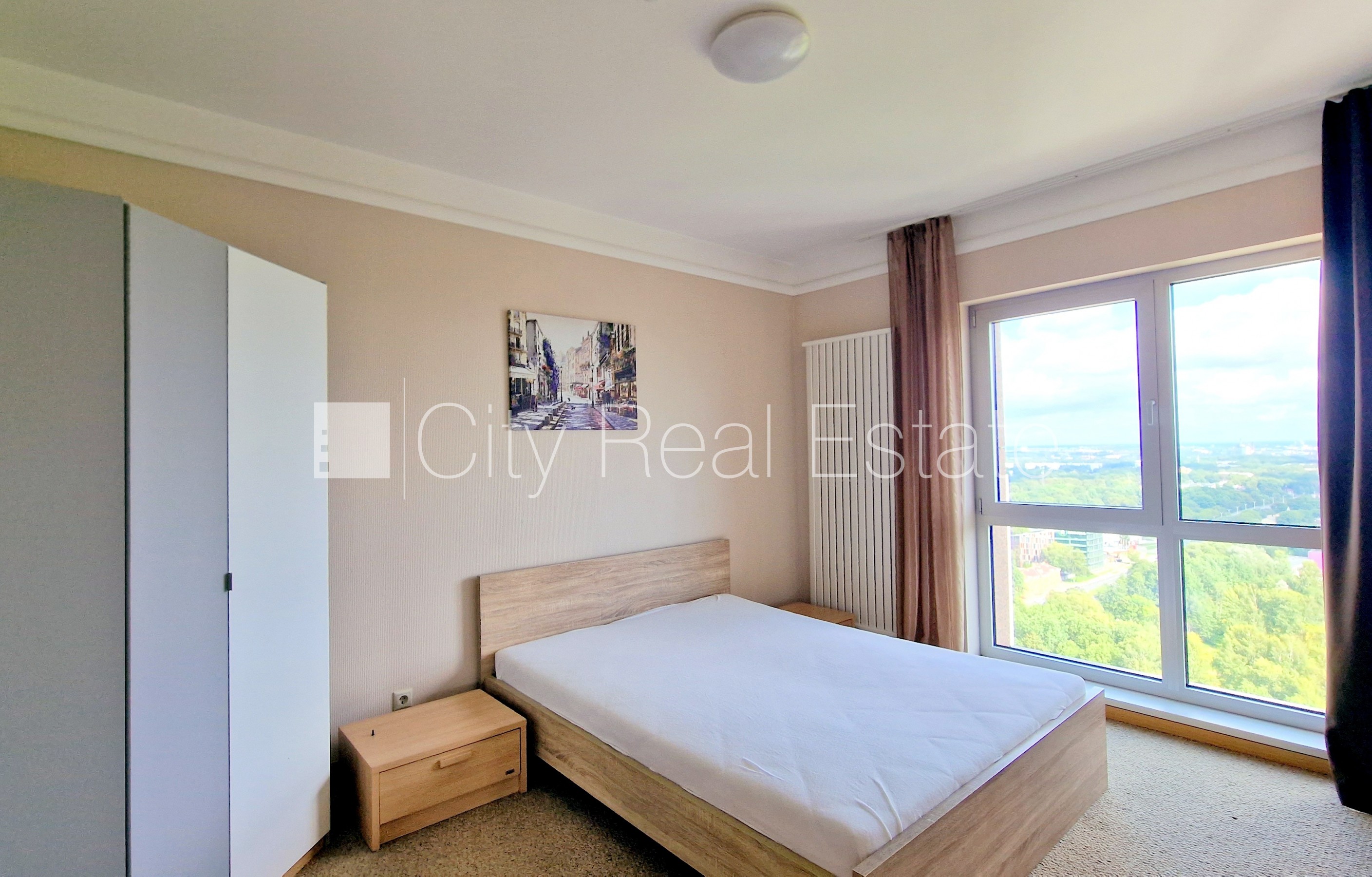 Sludinājumi. Jaunceltne, slēgta teritorija, teritorijas iebrauktuves vārti aprīkoti ar automatizētu atvēršanās Cena: 1000 EUR/mēn Foto #21