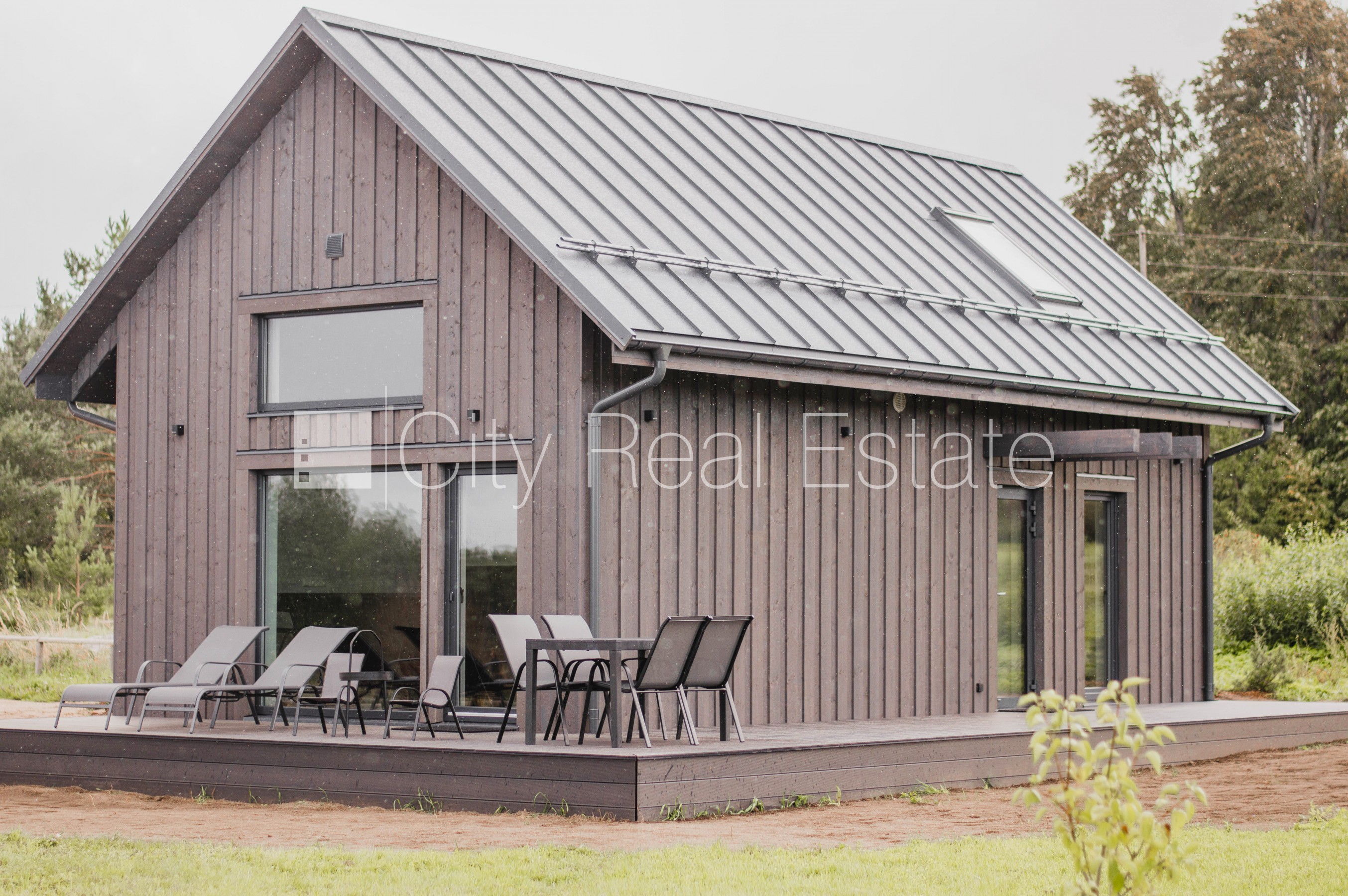 Sludinājumi. Šo dzīvokli izīrē pa diennaktīm (īstermiņa īre), īres cena sludinājumā norādīta par vienu diennakts Cena: 180 EUR/mēn Foto #5