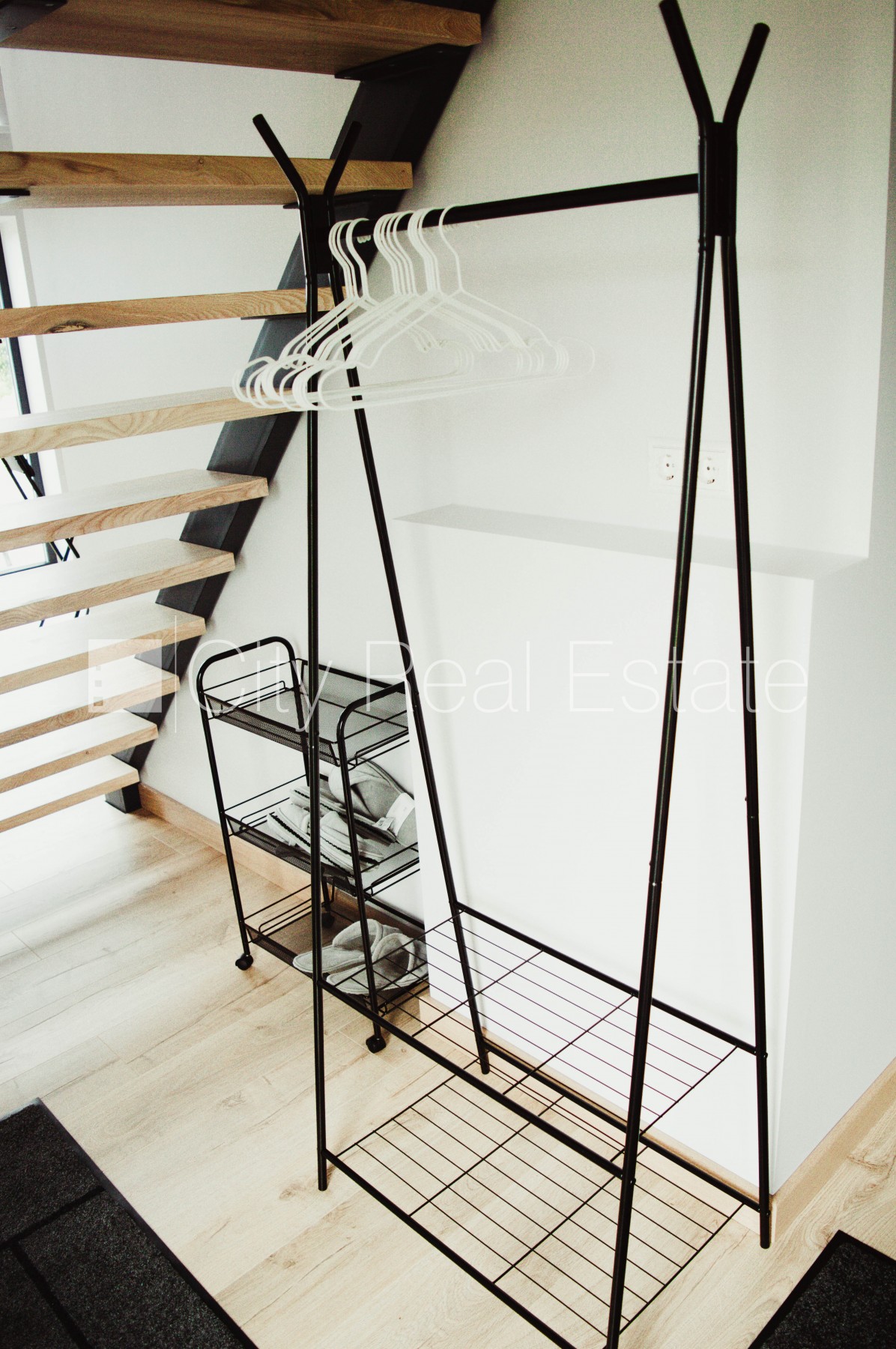 Sludinājumi. Šo dzīvokli izīrē pa diennaktīm (īstermiņa īre), īres cena sludinājumā norādīta par vienu diennakts Cena: 180 EUR/mēn Foto #24