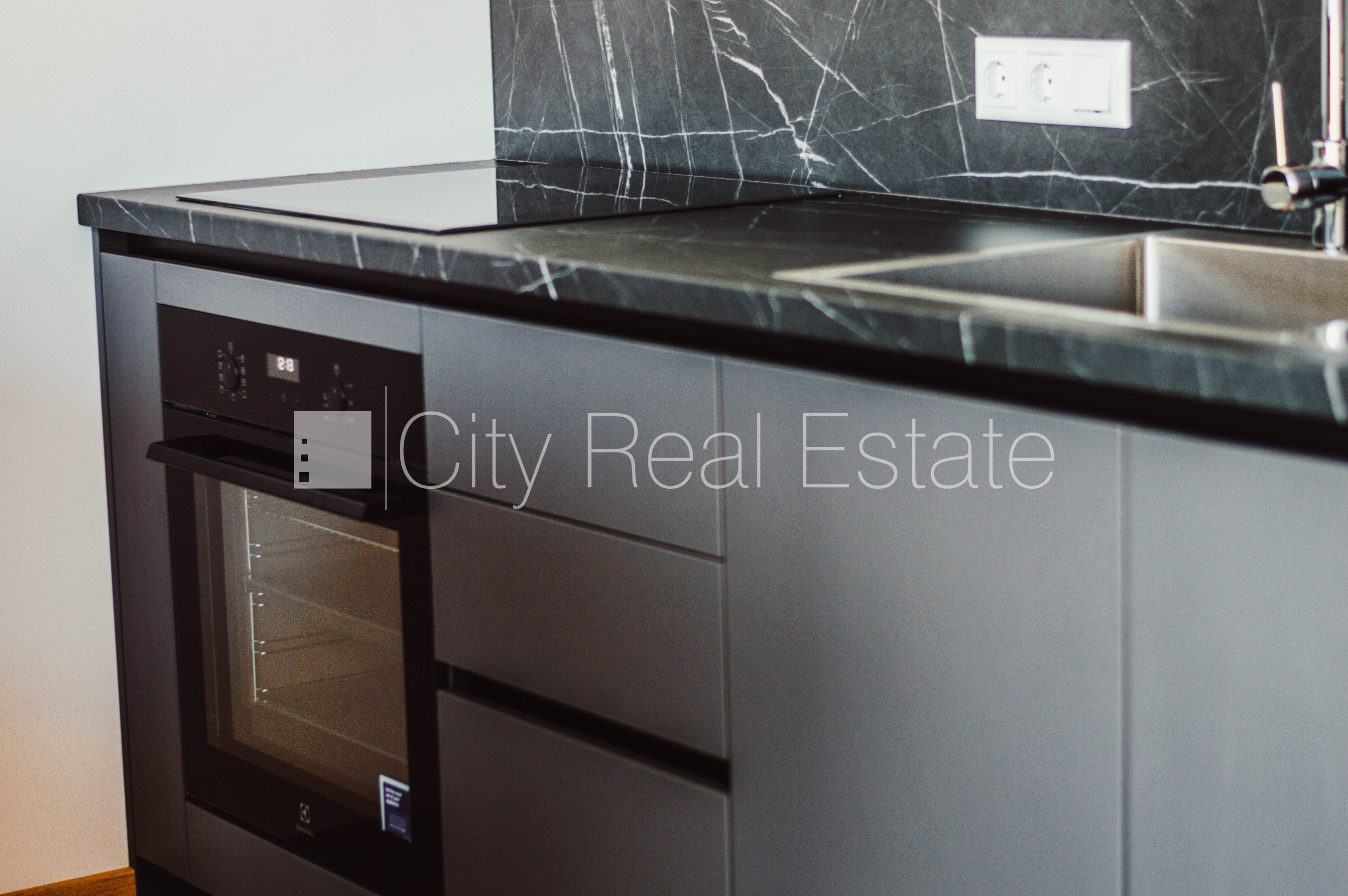 Sludinājumi. Šo dzīvokli izīrē pa diennaktīm (īstermiņa īre), īres cena sludinājumā norādīta par vienu diennakts Cena: 180 EUR/mēn Foto #17