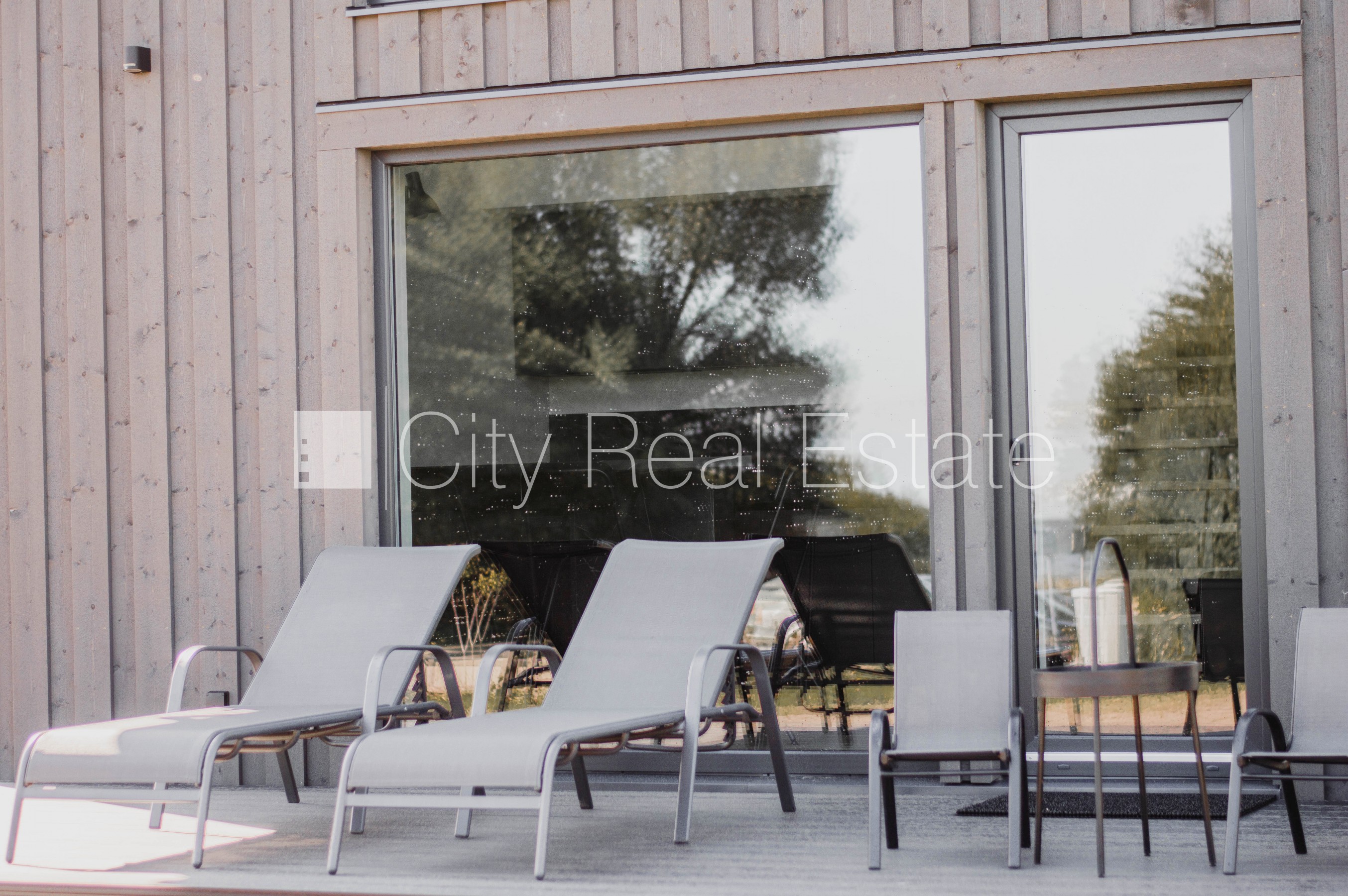 Sludinājumi. Šo dzīvokli izīrē pa diennaktīm (īstermiņa īre), īres cena sludinājumā norādīta par vienu diennakts Cena: 180 EUR/mēn Foto #6