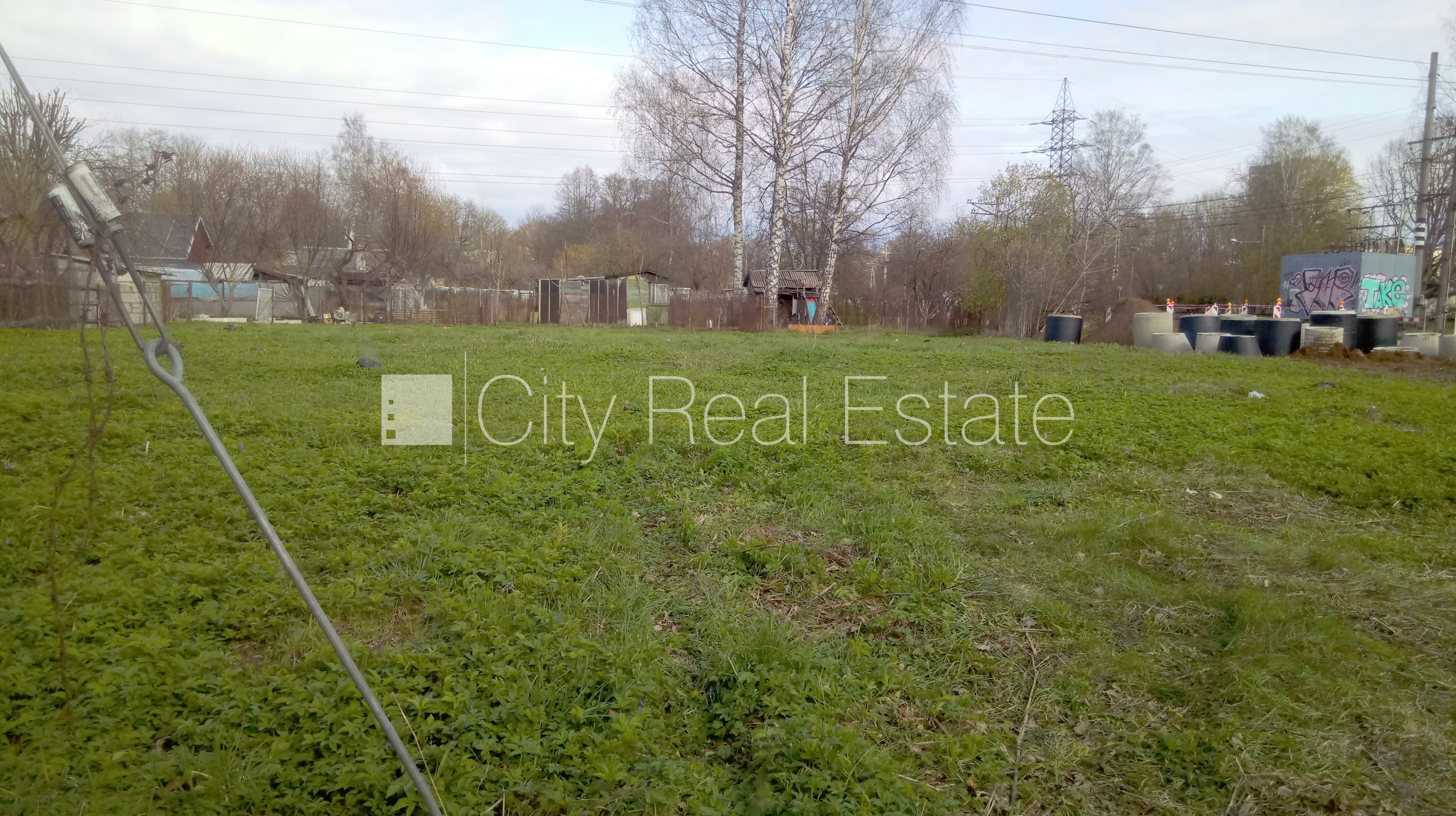 Sludinājumi. Iespējama mazstāvu apbūve, atļauts būvēt vienstāvu ēku, atļauts būvēt divu stāvu ēku, zeme Cena: 52000 EUR Foto #2