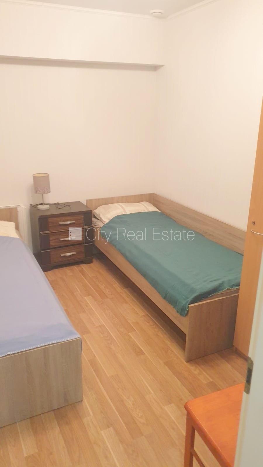 Sludinājumi. Fasādes māja, renovēta māja, slēgts pagalms, ieeja no pagalma, puspagrabs, kāpņu telpa pēc Cena: 1000 EUR/mēn Foto #23