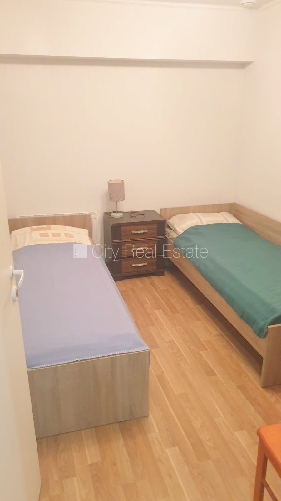 Sludinājumi. Fasādes māja, renovēta māja, slēgts pagalms, ieeja no pagalma, puspagrabs, kāpņu telpa pēc Cena: 1000 EUR/mēn Foto #24