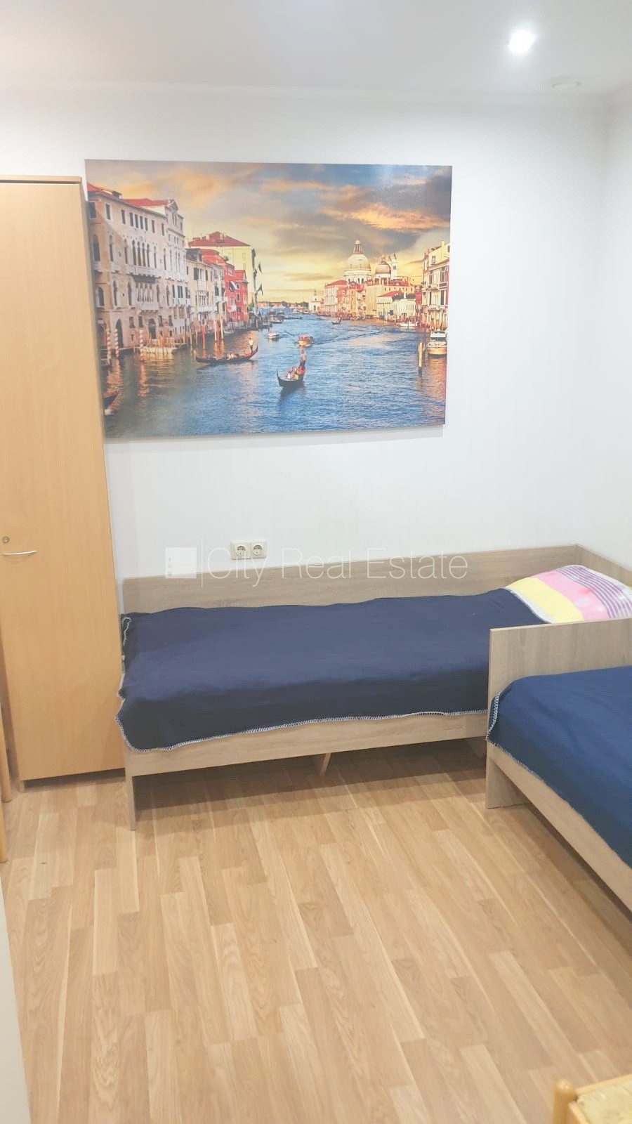 Sludinājumi. Fasādes māja, renovēta māja, slēgts pagalms, ieeja no pagalma, puspagrabs, kāpņu telpa pēc Cena: 1000 EUR/mēn Foto #17