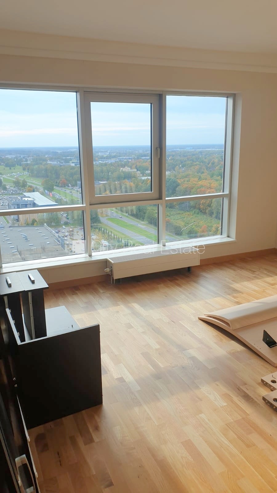 Sludinājumi. Jaunceltne, slēgts pagalms, teritorijas iebrauktuves vārti aprīkoti ar automatizētu atvēršanās un Cena: 1100 EUR/mēn Foto #13