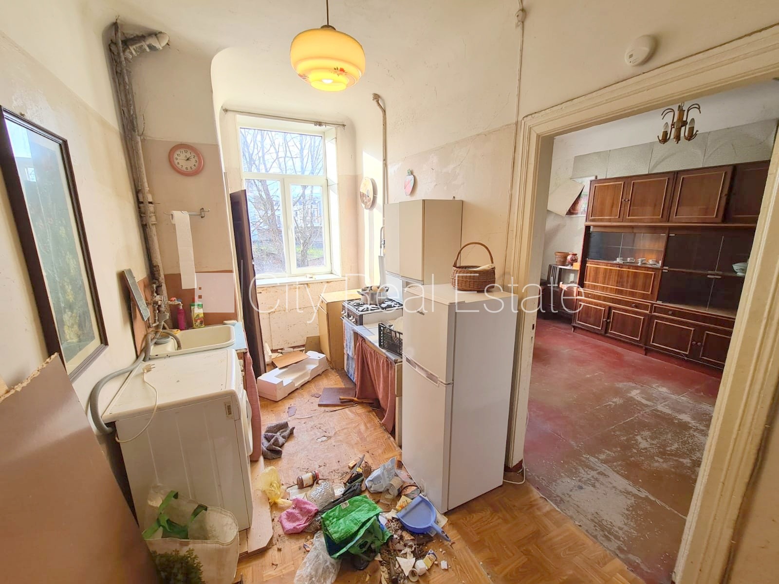 Sludinājumi. Pagalma ēka, slēgts pagalms, ieeja no pagalma, logi vērsti uz pagalma pusi, istaba izolēta, Cena: 160 EUR/mēn Foto #6