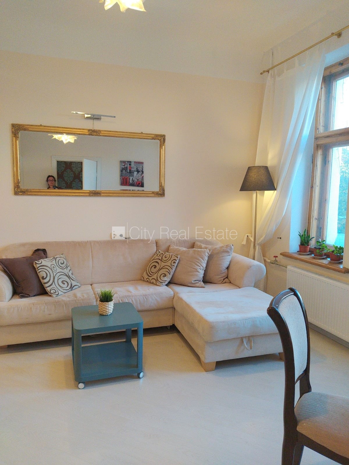 Sludinājumi. Fasādes māja, renovēta māja, slēgta teritorija, ieeja no ielas, ir lifts, kāpņu telpa pēc Cena: 850 EUR/mēn Foto #5