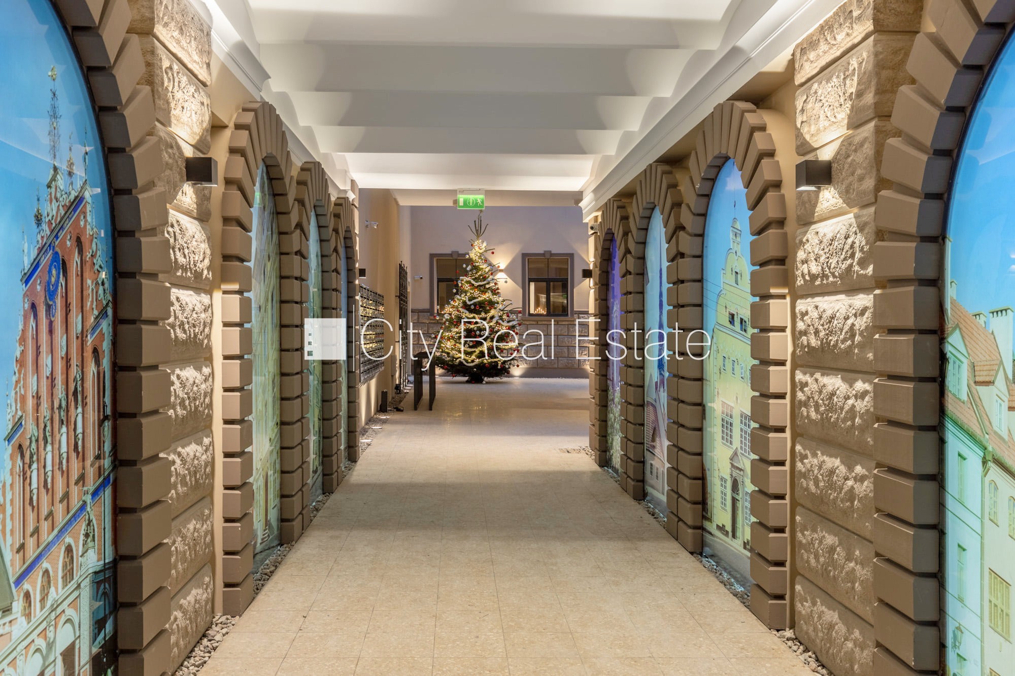 Sludinājumi. Fasādes māja, renovēta māja, slēgts pagalms, ieeja no ielas un pagalma, ir lifts, kāpņu telpa pēc Cena: 370 EUR/mēn Foto #15