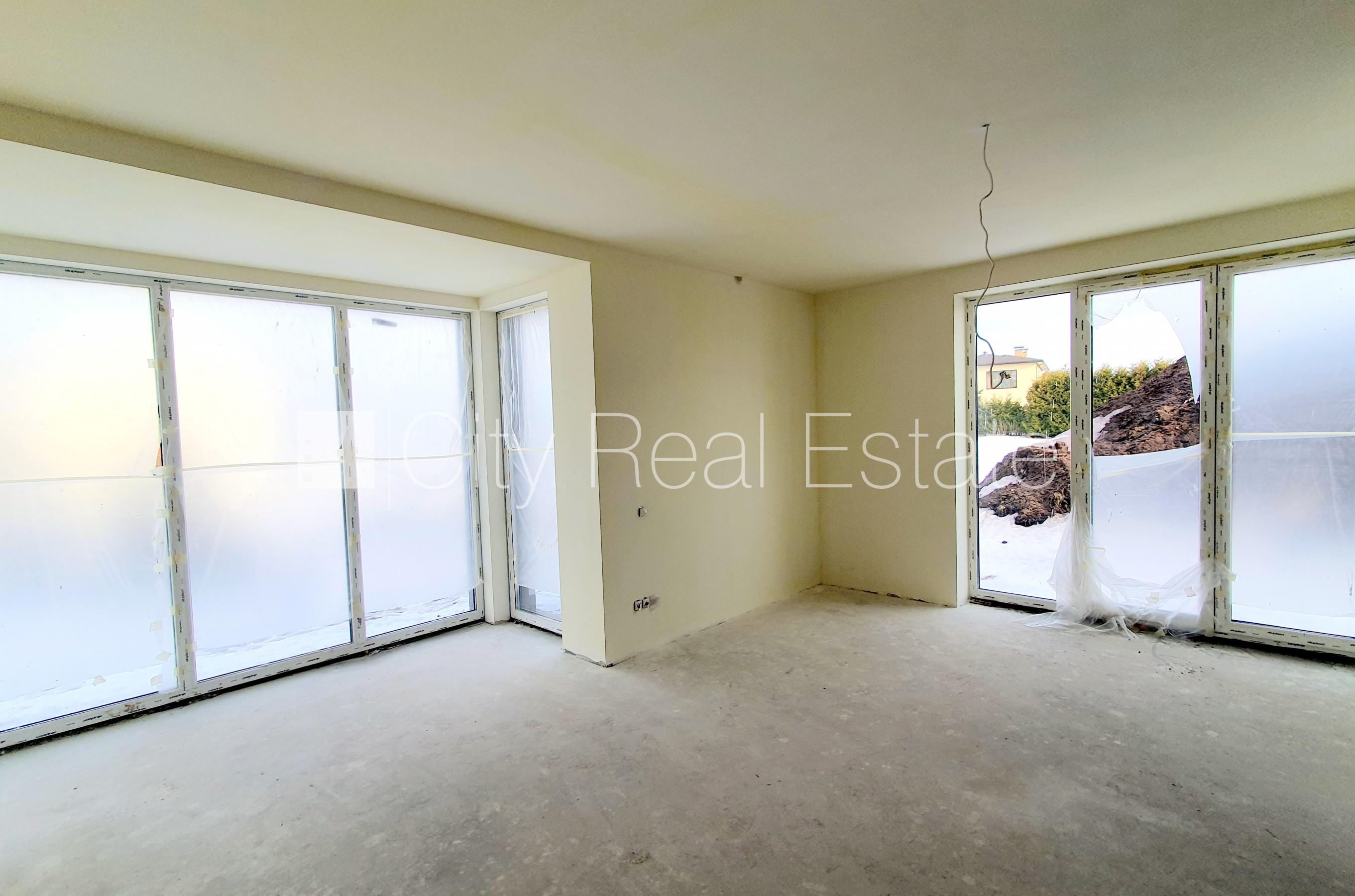 Sludinājumi. Zeme īpašumā, dvīņu māja, jaunceltne, labiekārtota apzaļumota teritorija, iežogota teritorija, Cena: 219800 EUR Foto #4