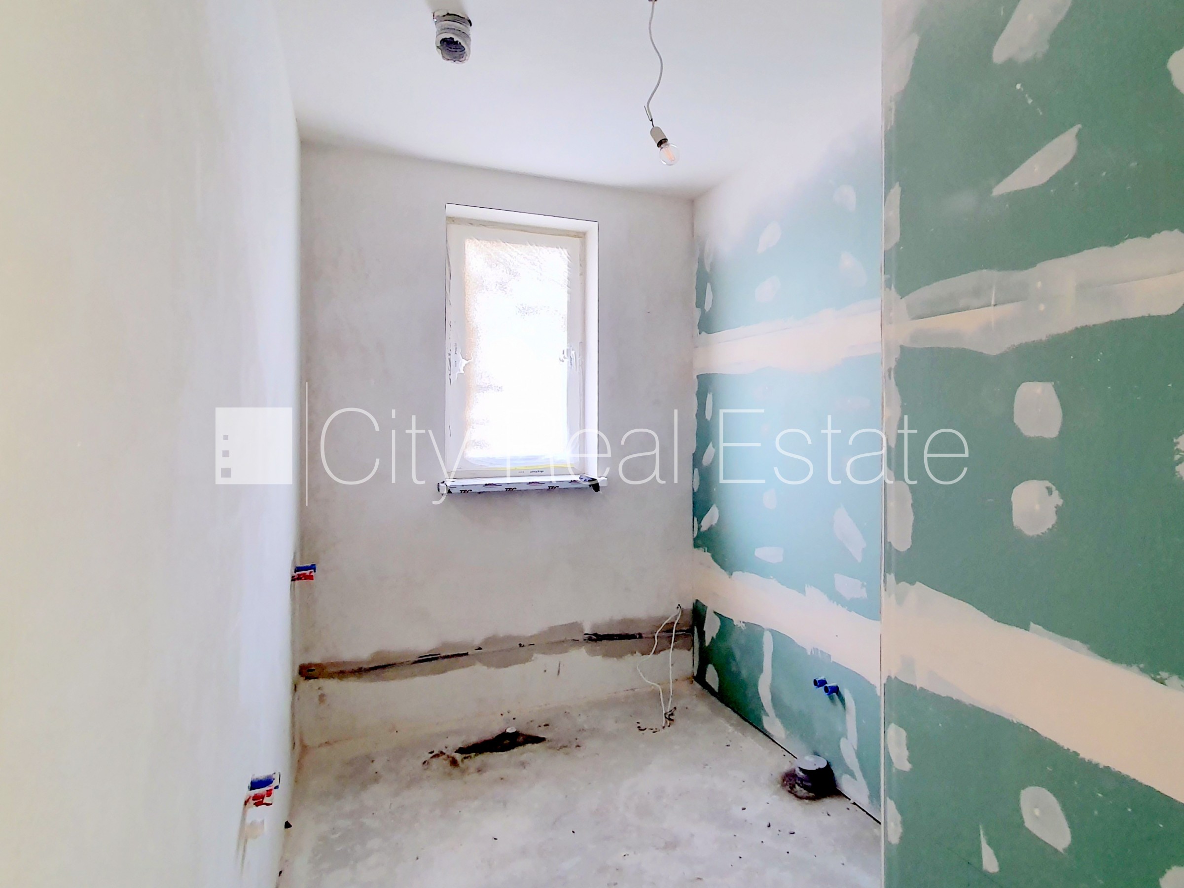 Sludinājumi. Zeme īpašumā, dvīņu māja, jaunceltne, labiekārtota apzaļumota teritorija, iežogota teritorija, Cena: 219800 EUR Foto #24