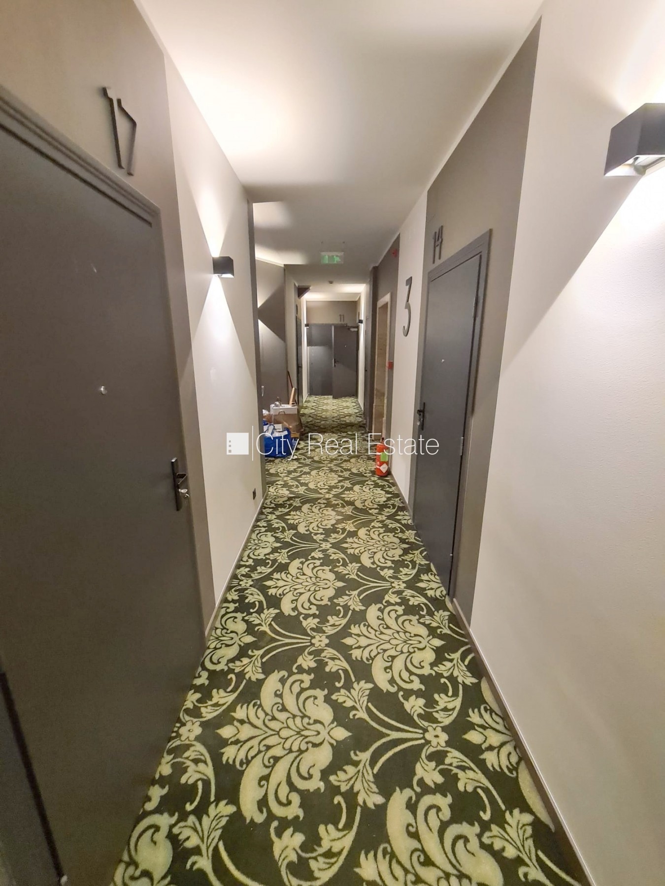 Sludinājumi. Fasādes māja, renovēta māja, slēgts pagalms, ieeja no ielas un pagalma, ir lifts, kāpņu telpa pēc Cena: 340 EUR/mēn Foto #11